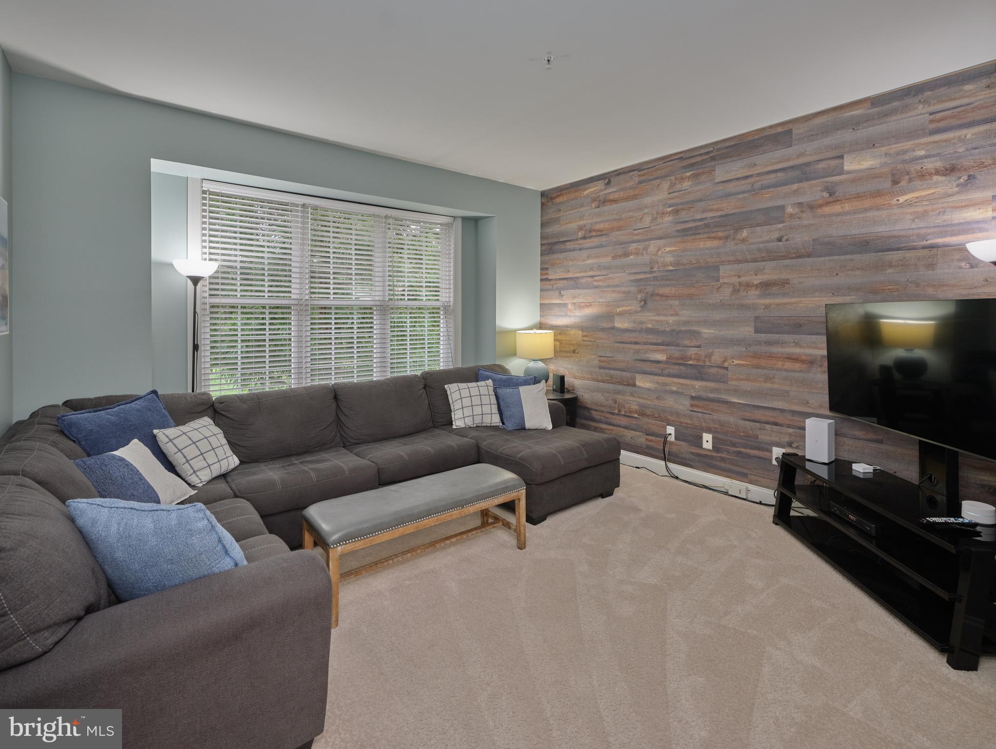 DEVONSHIRE ESTATES - Residential