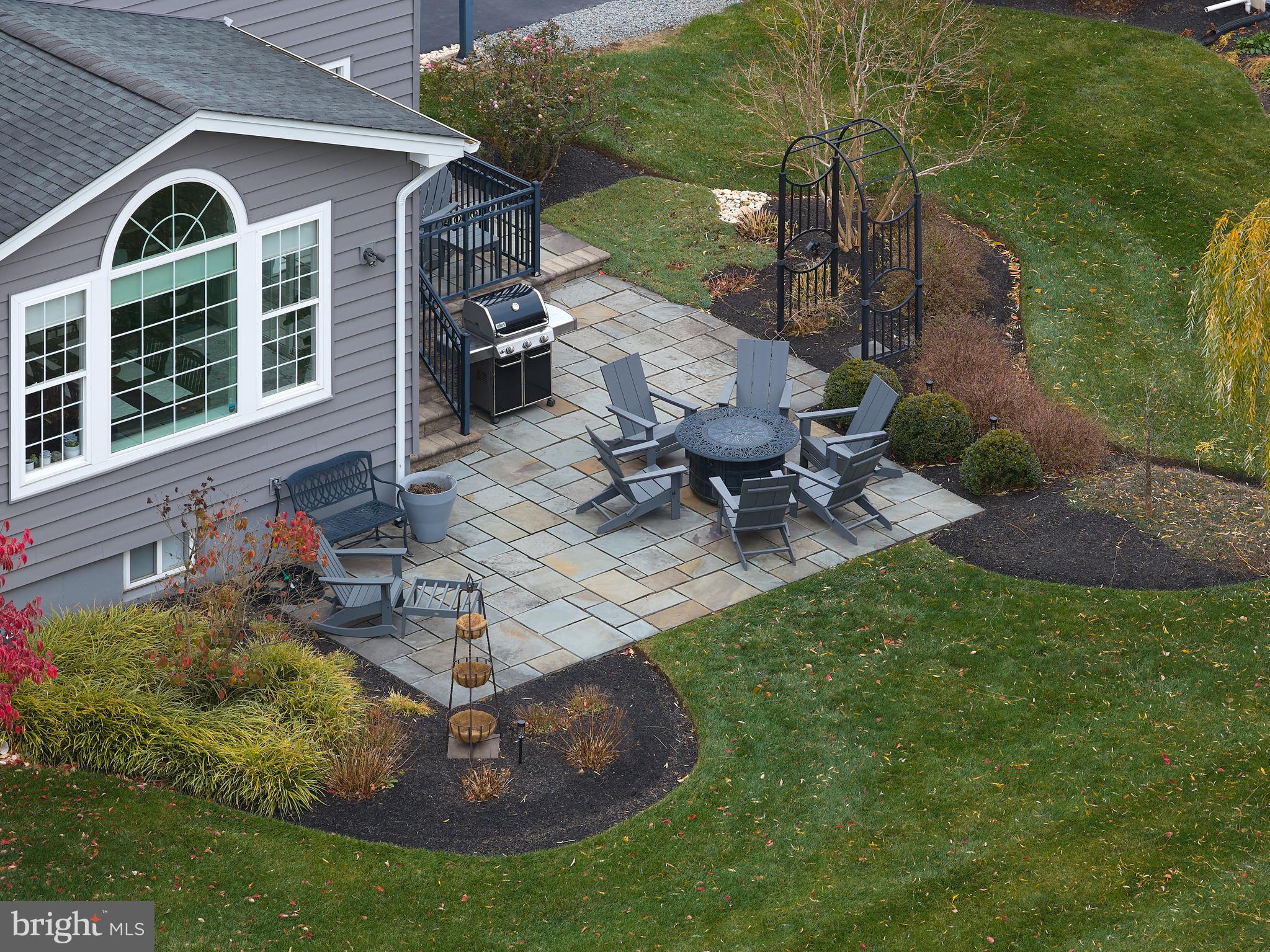 DEVONSHIRE ESTATES - Residential