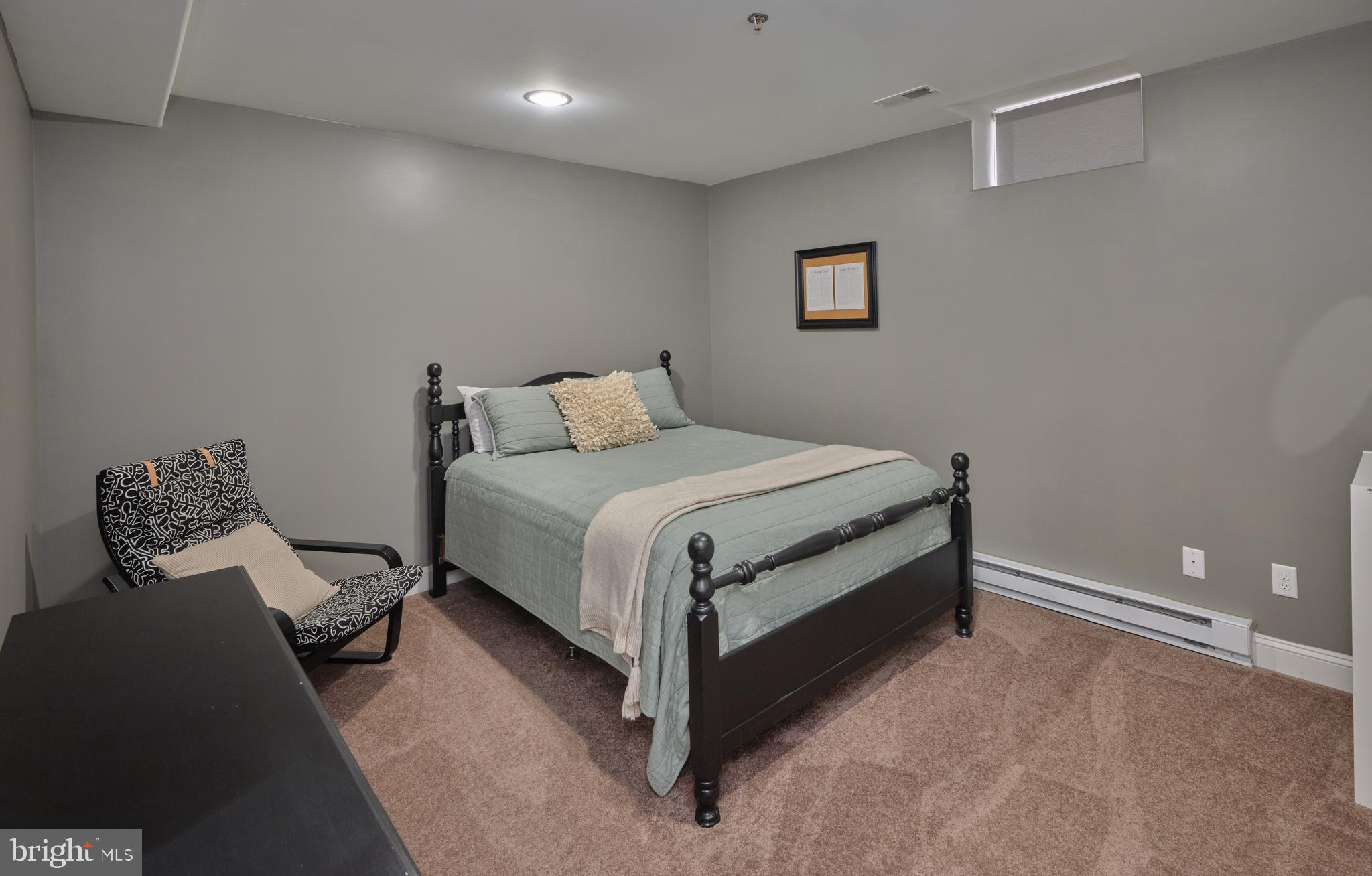 DEVONSHIRE ESTATES - Residential