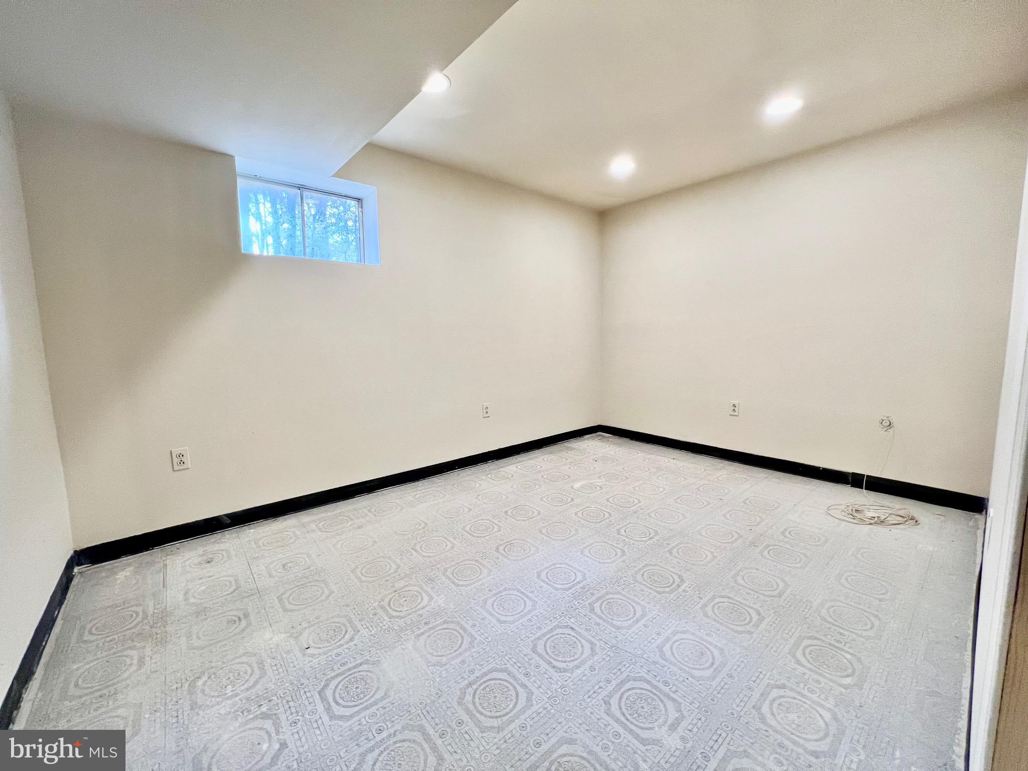 CLARKSVILLE HUNT - Residential Lease