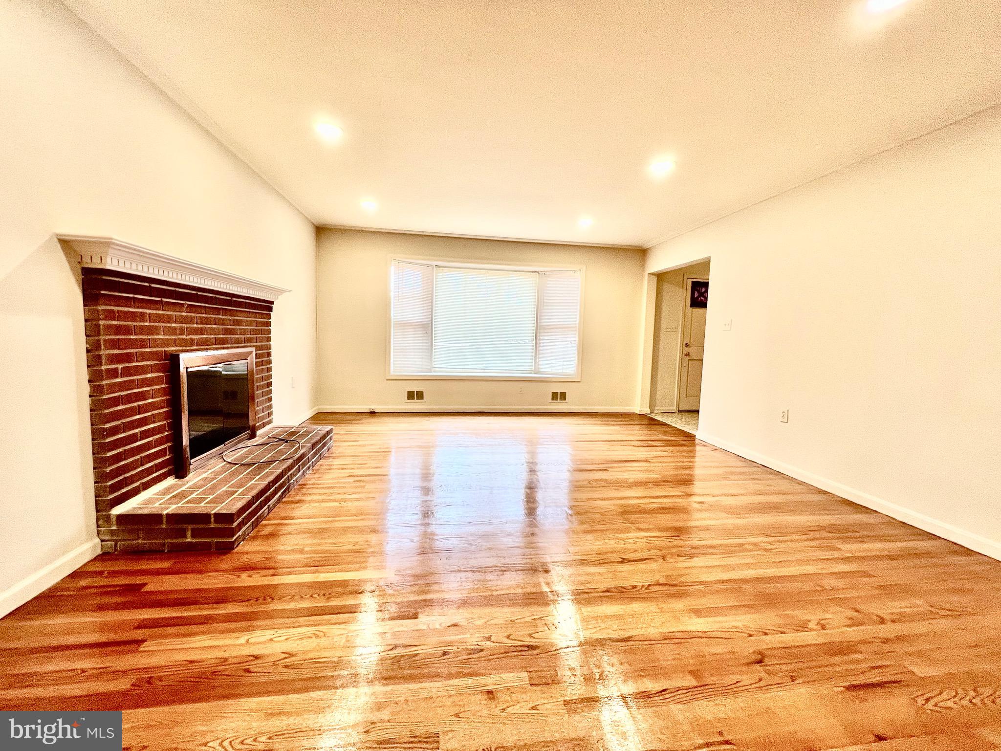 CLARKSVILLE HUNT - Residential Lease