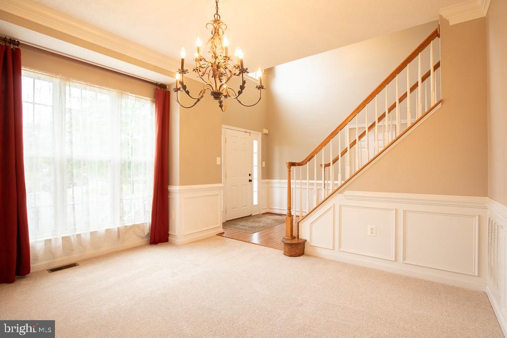 JAMESTOWNE - Residential