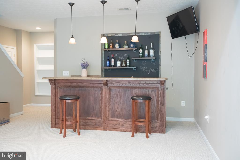 JAMESTOWNE - Residential