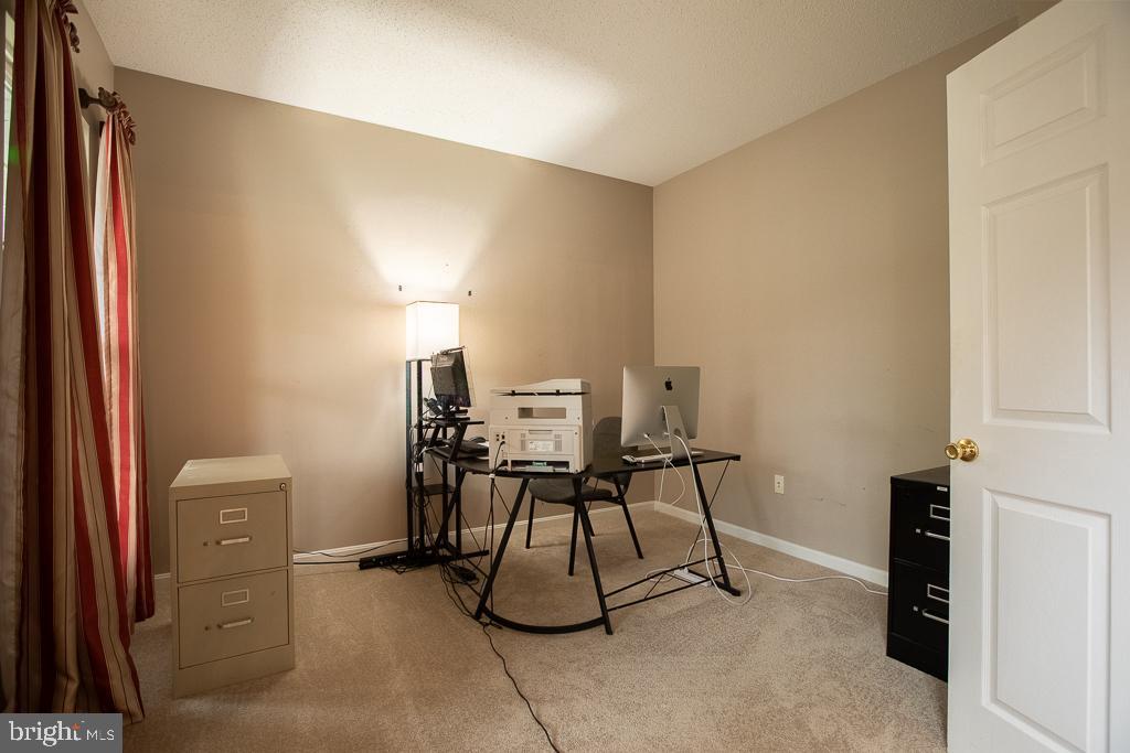 JAMESTOWNE - Residential