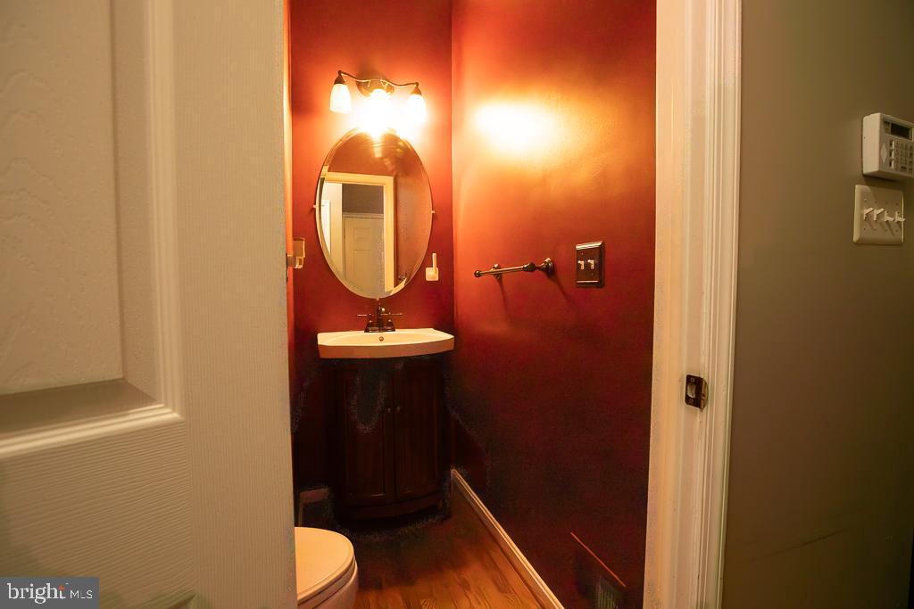 JAMESTOWNE - Residential