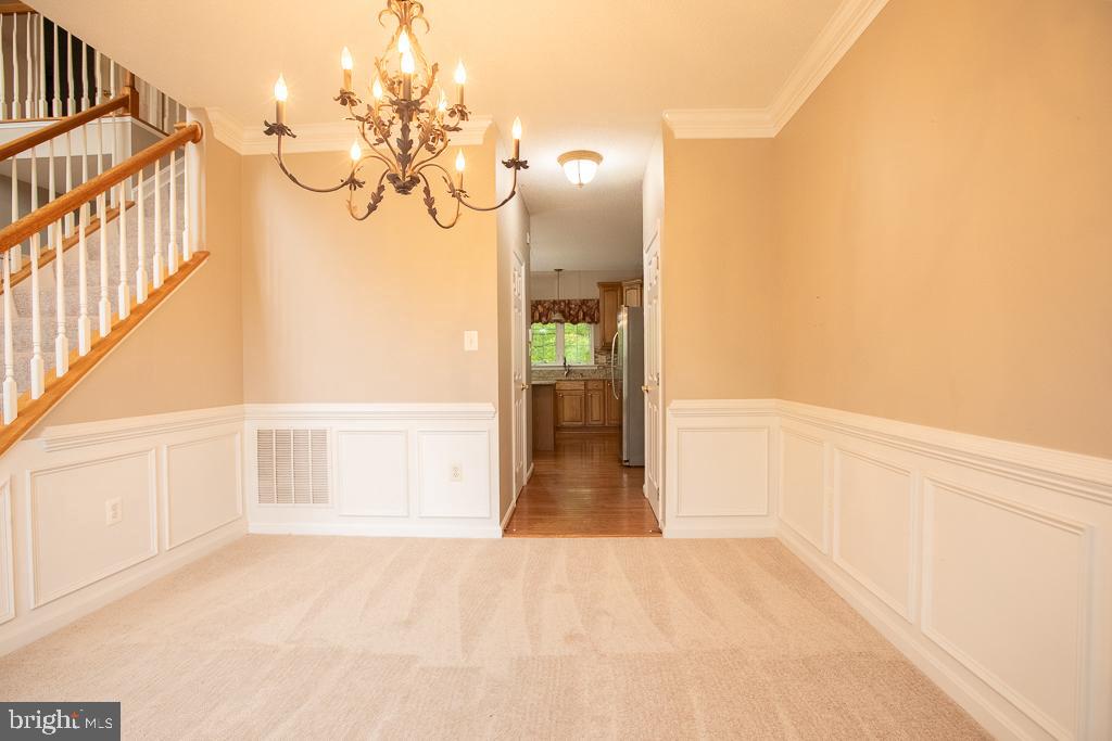 JAMESTOWNE - Residential