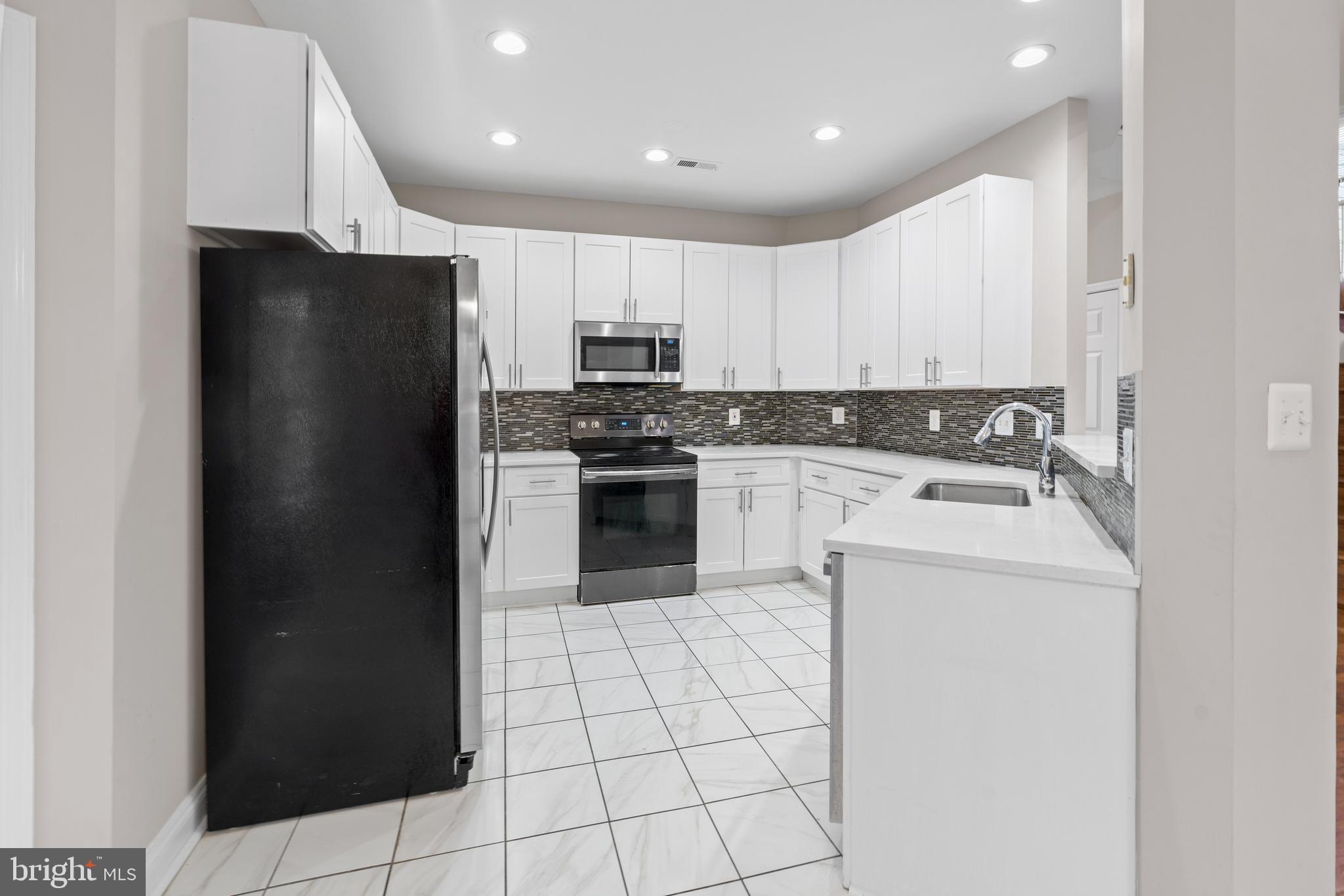 DEER PARK - Residential Lease