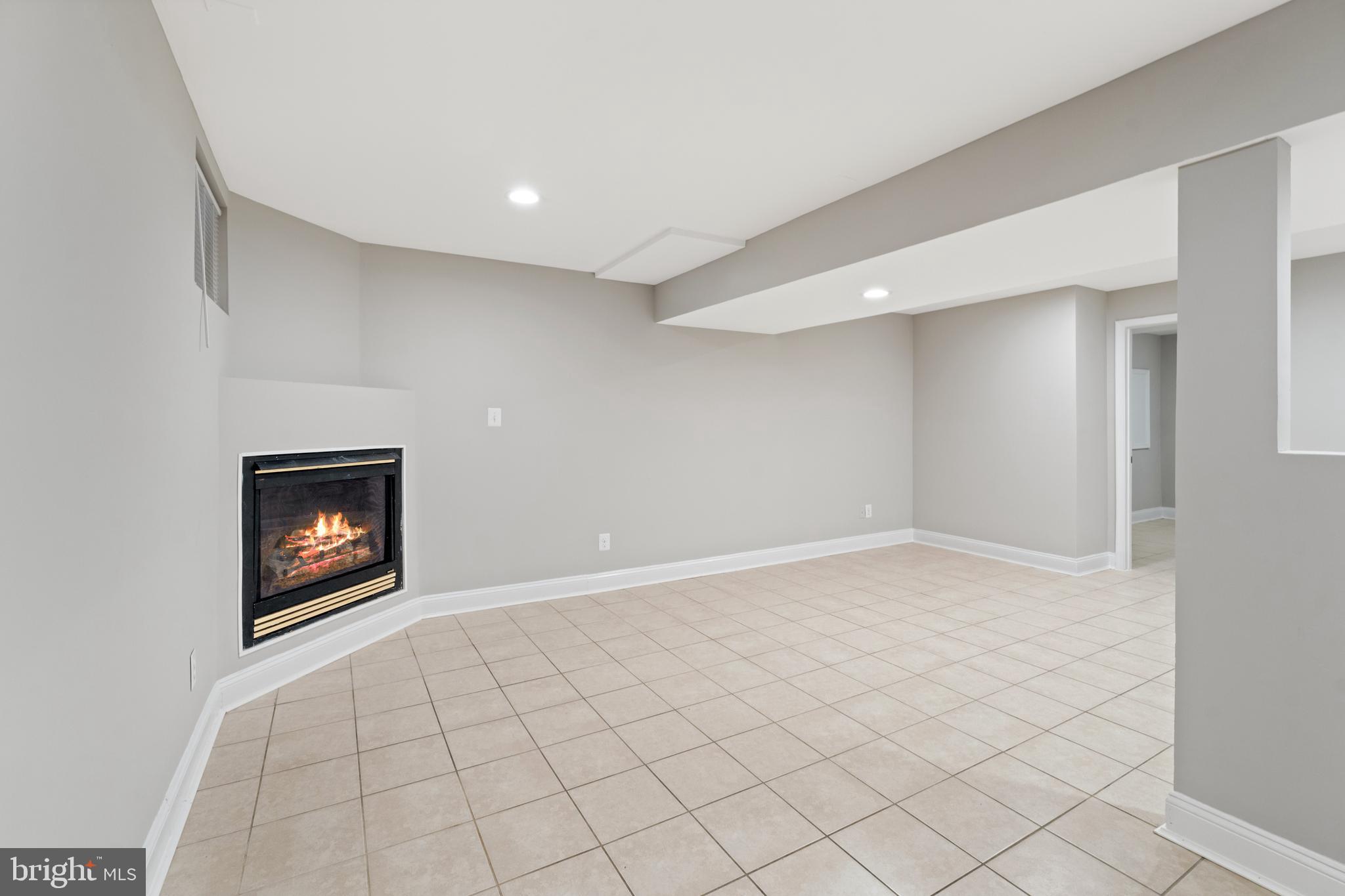 DEER PARK - Residential Lease