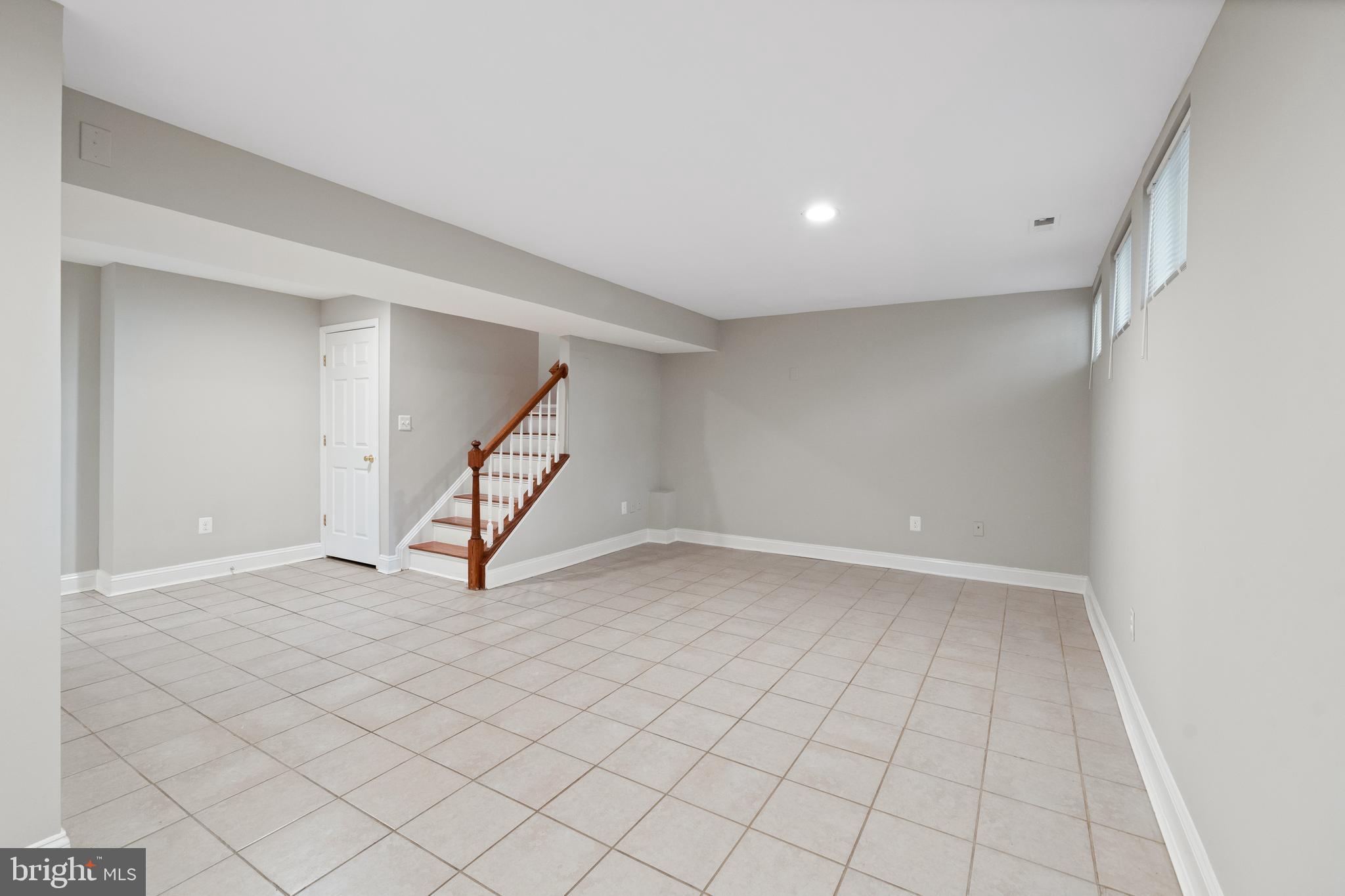 DEER PARK - Residential Lease