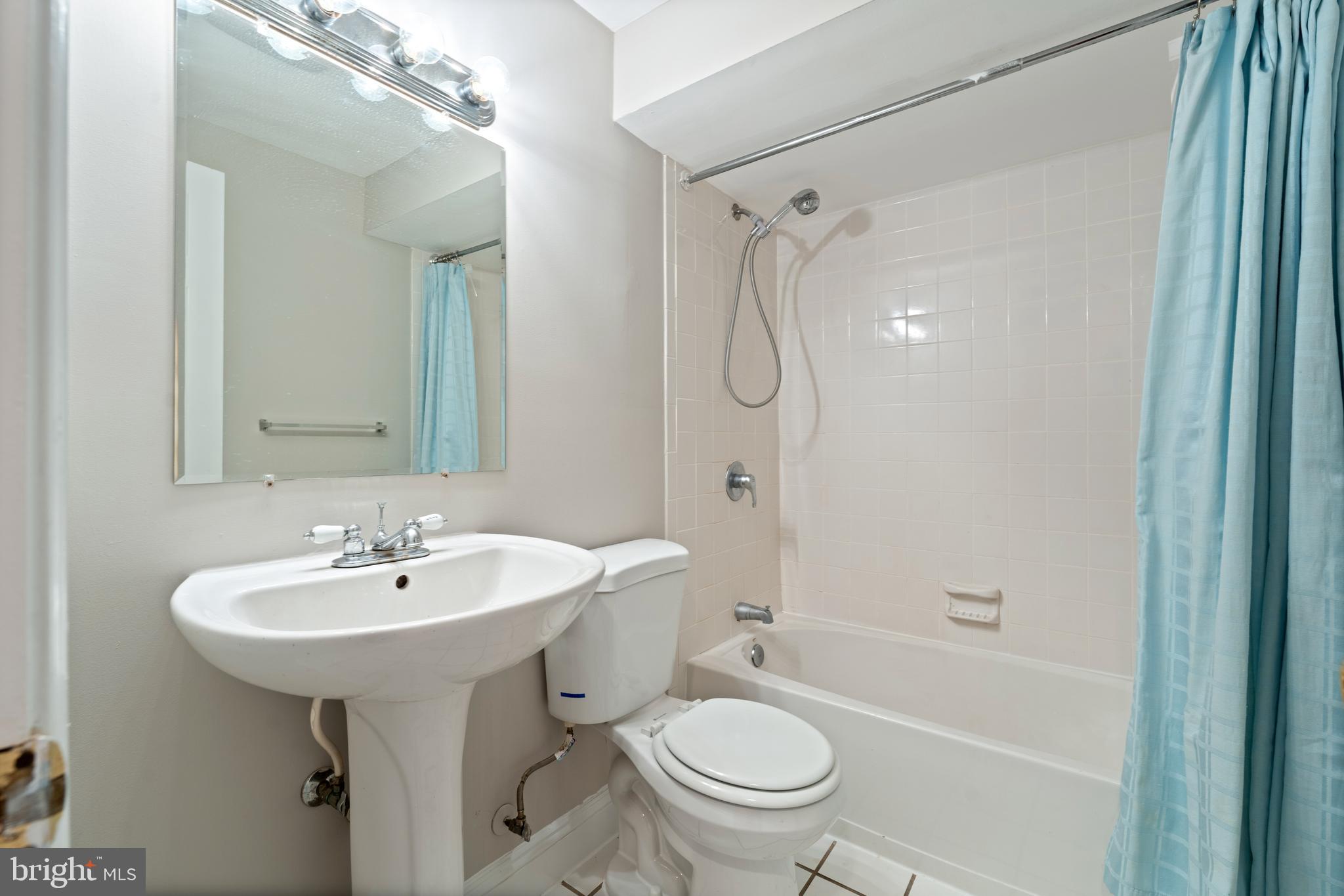 DEER PARK - Residential Lease