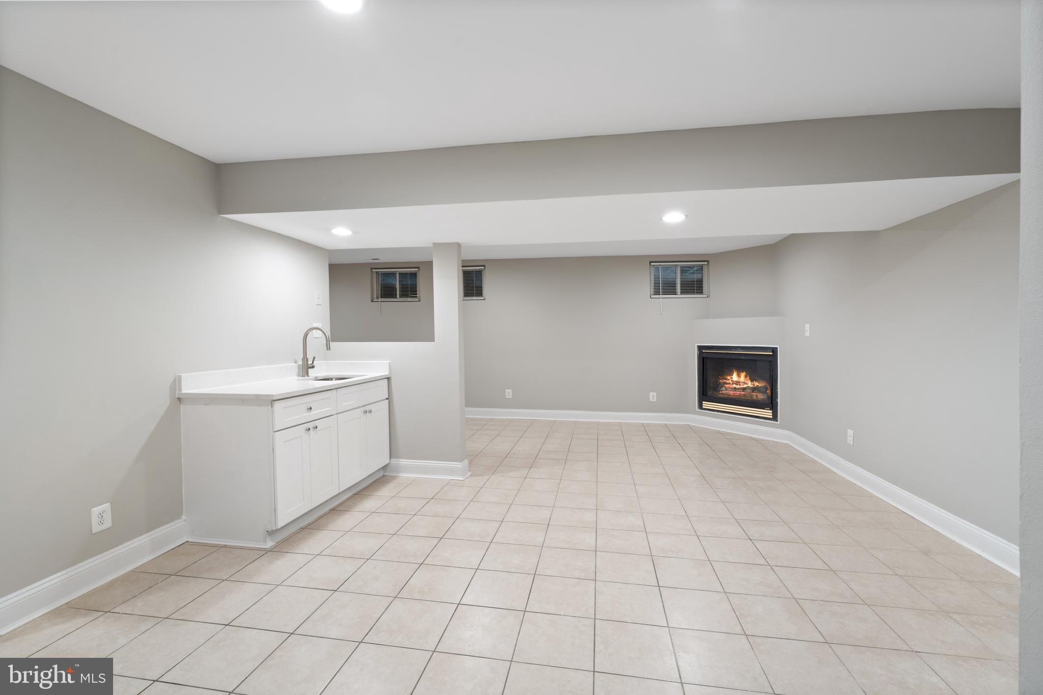 DEER PARK - Residential Lease