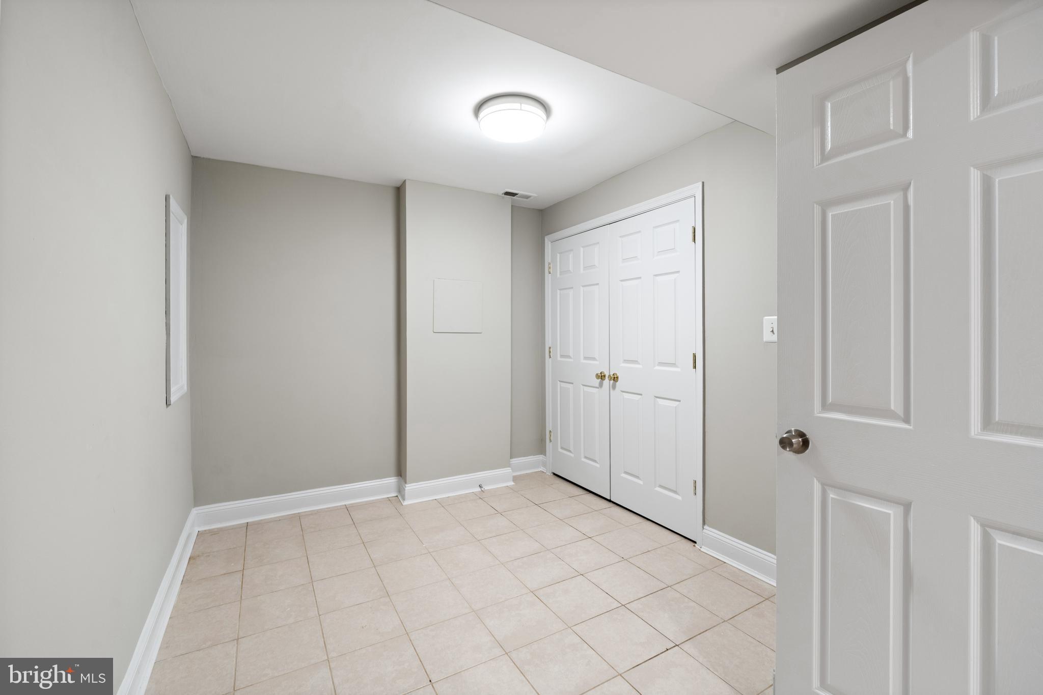 DEER PARK - Residential Lease