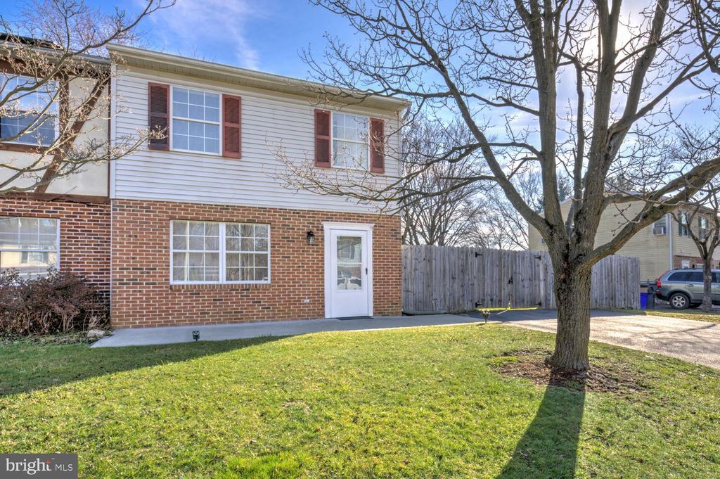 Photo of 1113 Williamsburg Road, LANCASTER, PA 17603 (MLS # PALA2084246)