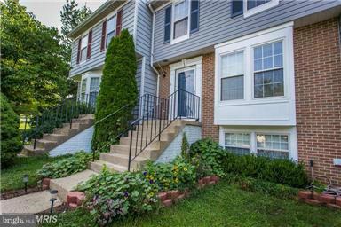 HAMPTON OAKS - Residential Lease