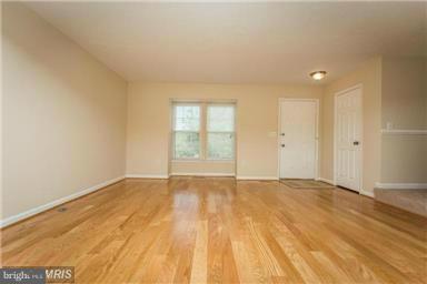 HAMPTON OAKS - Residential Lease