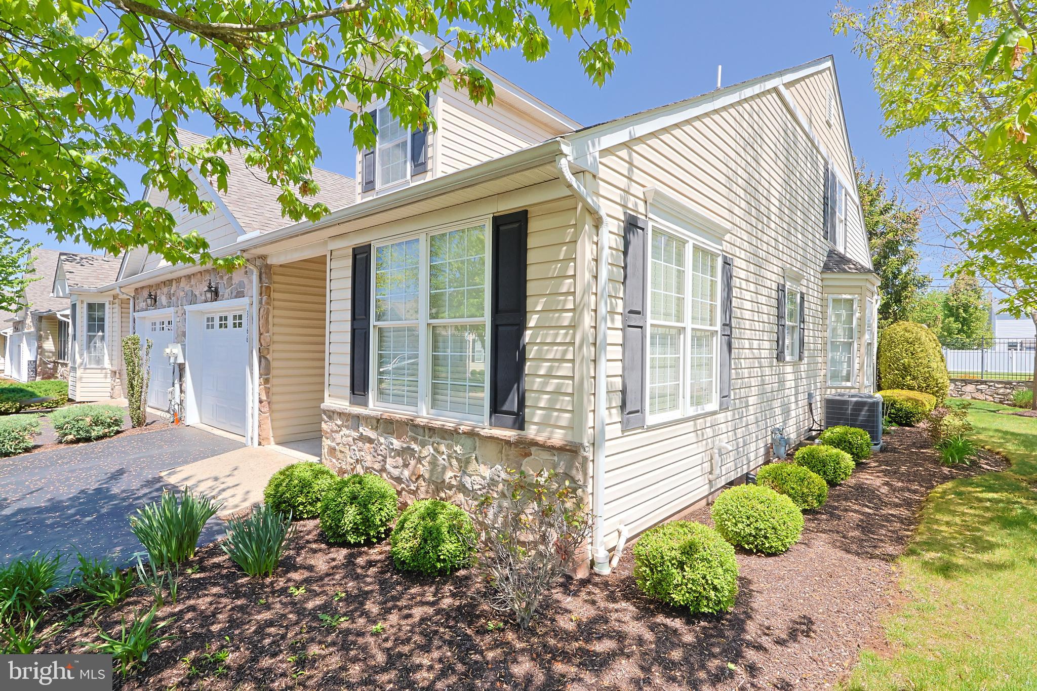 ARBOUR GREEN - Residential