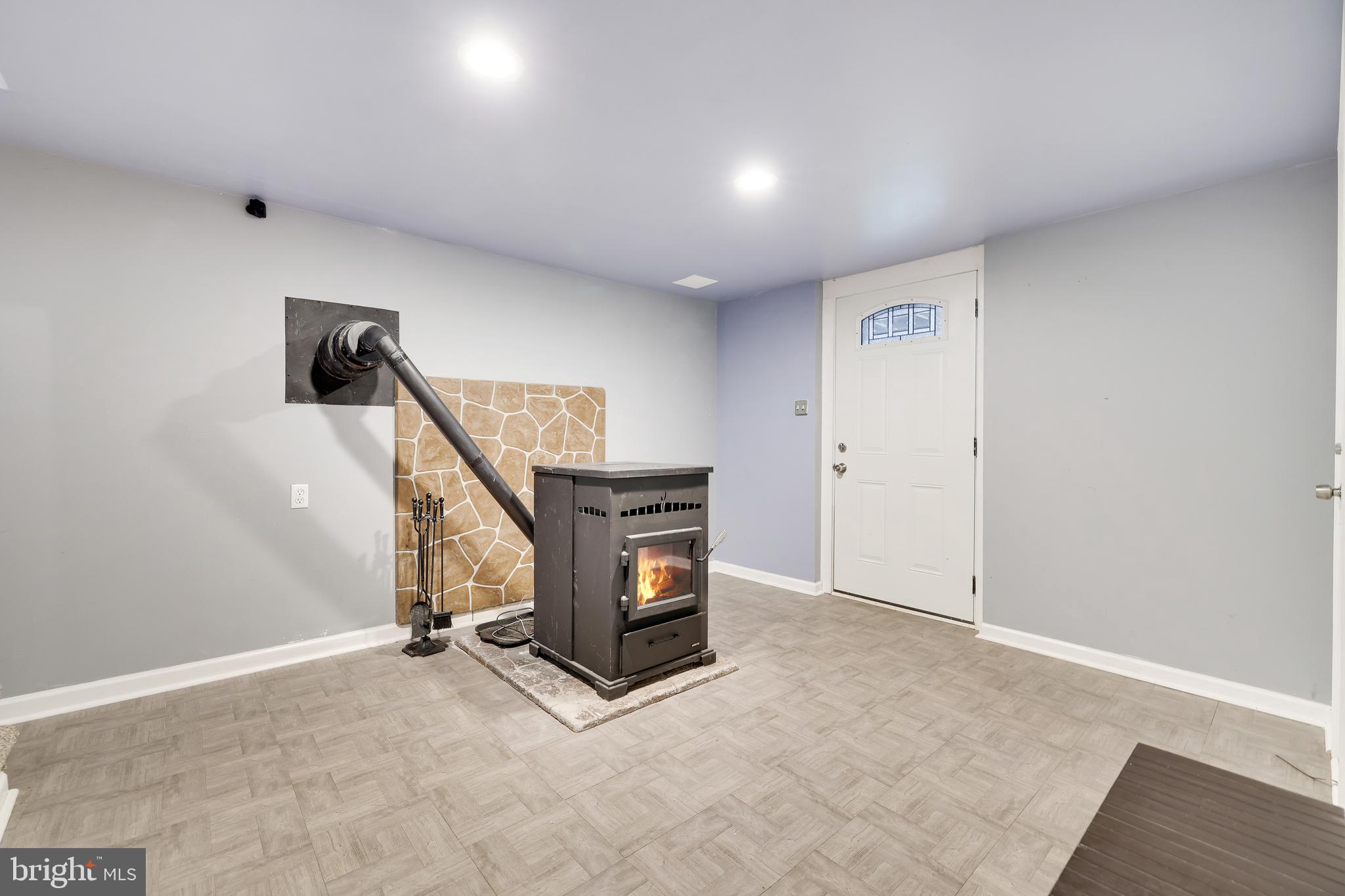 THORNHURST COUNTRY CLUB ES - Residential