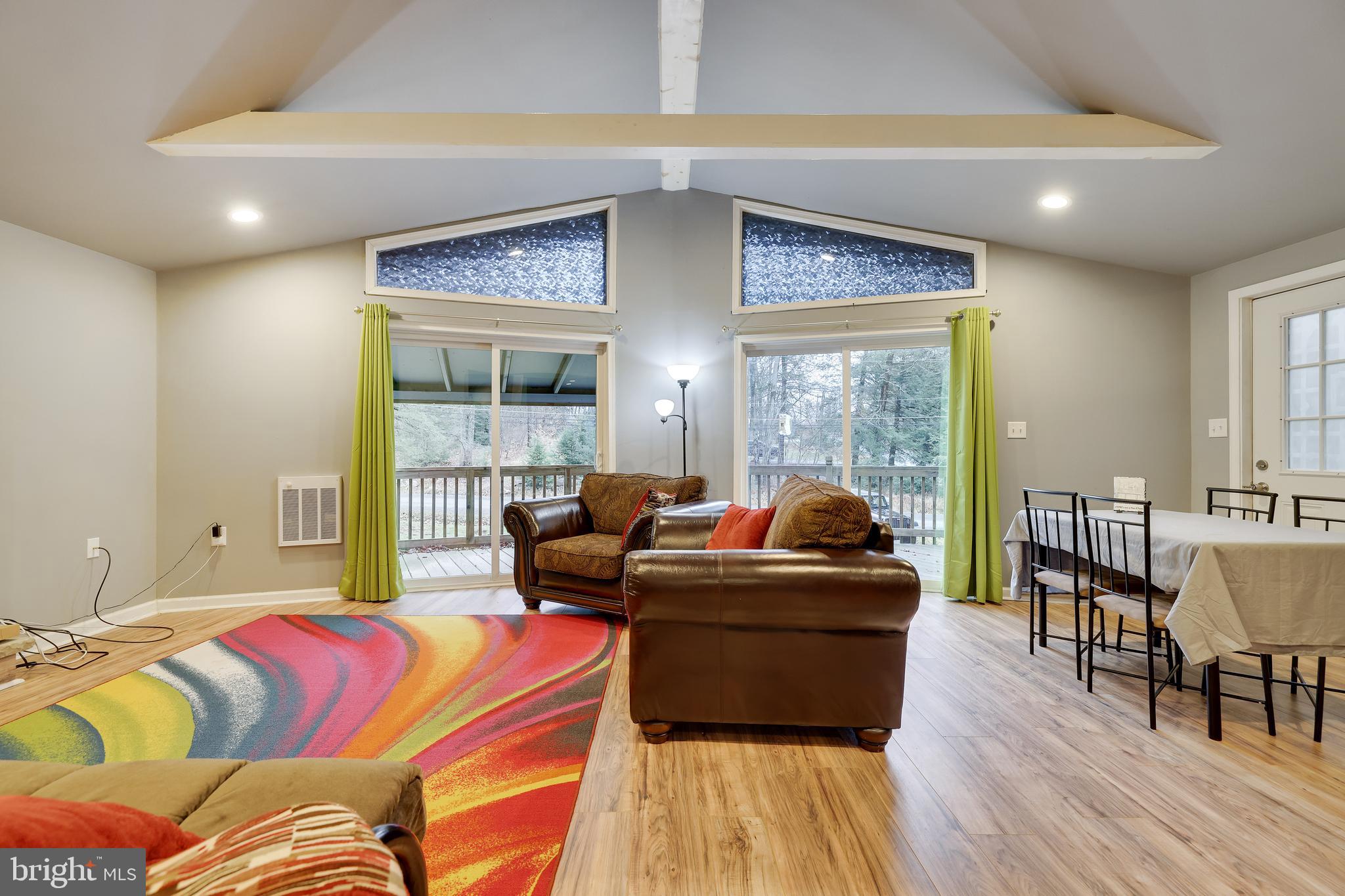 THORNHURST COUNTRY CLUB ES - Residential