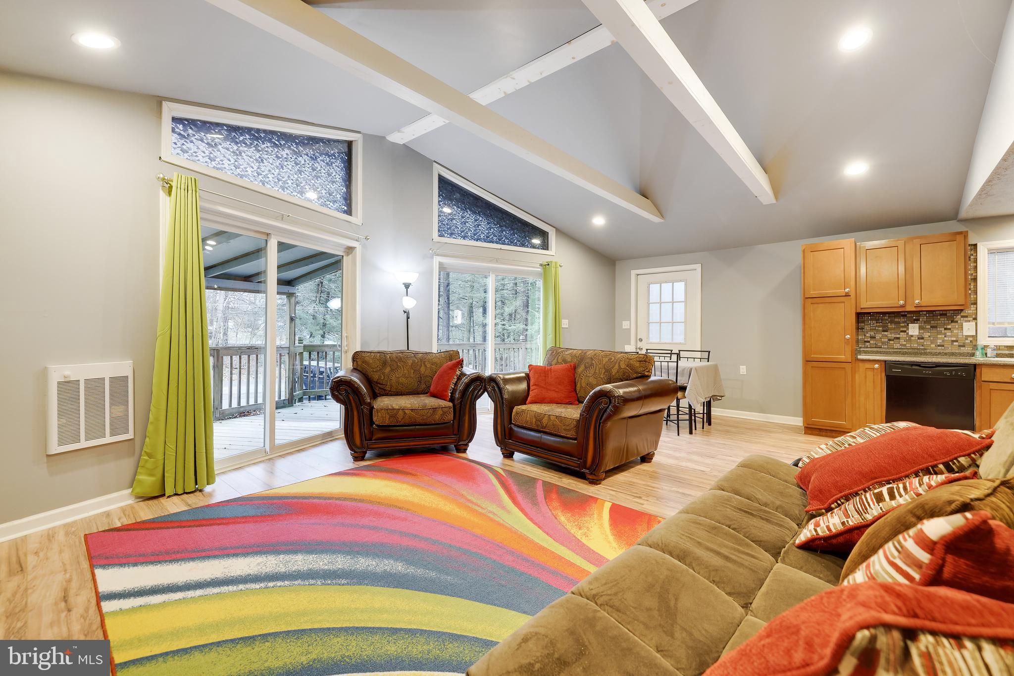 THORNHURST COUNTRY CLUB ES - Residential