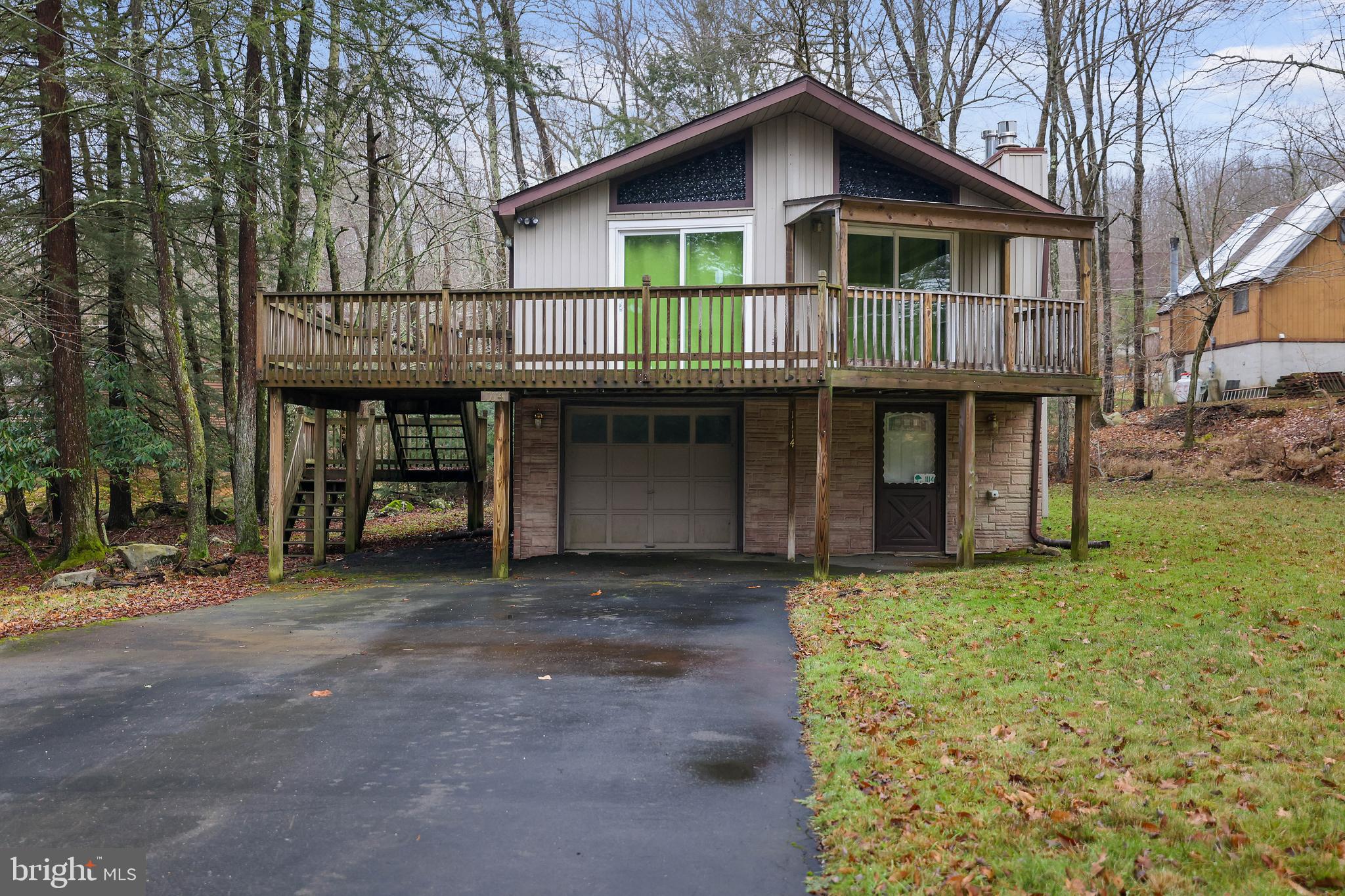 THORNHURST COUNTRY CLUB ES - Residential