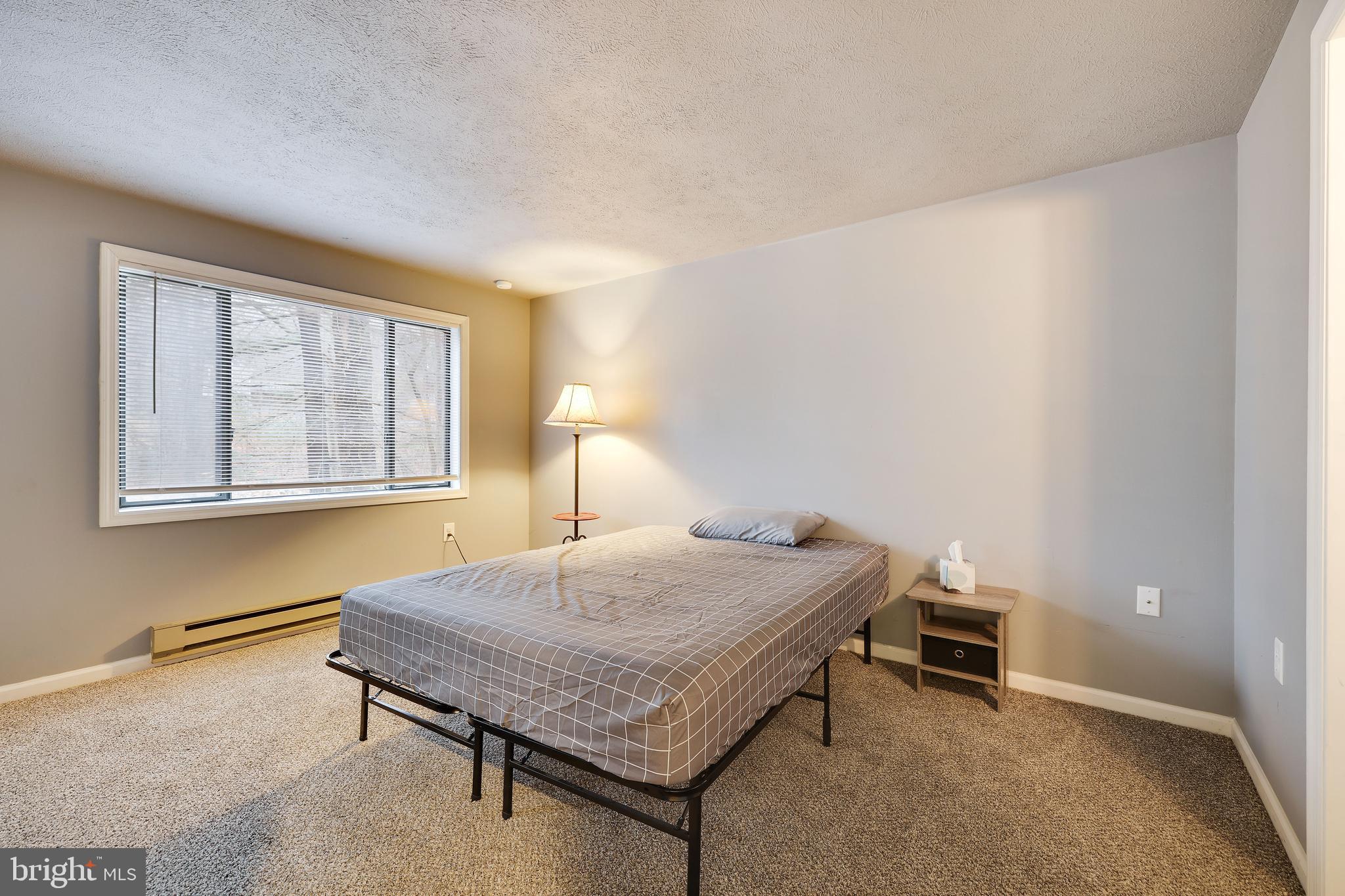 THORNHURST COUNTRY CLUB ES - Residential