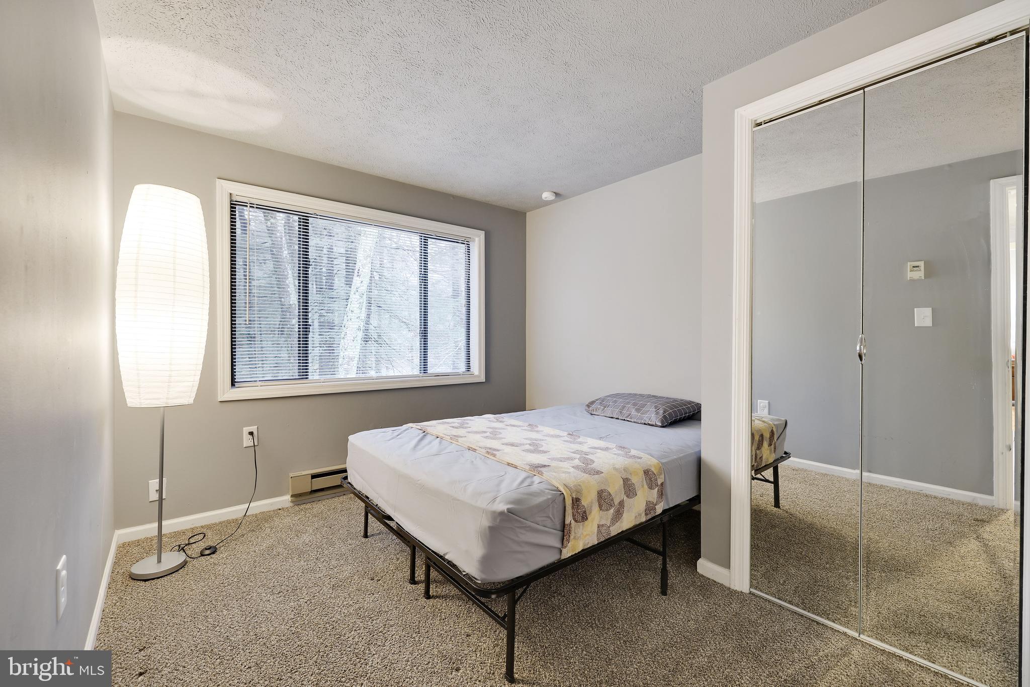 THORNHURST COUNTRY CLUB ES - Residential