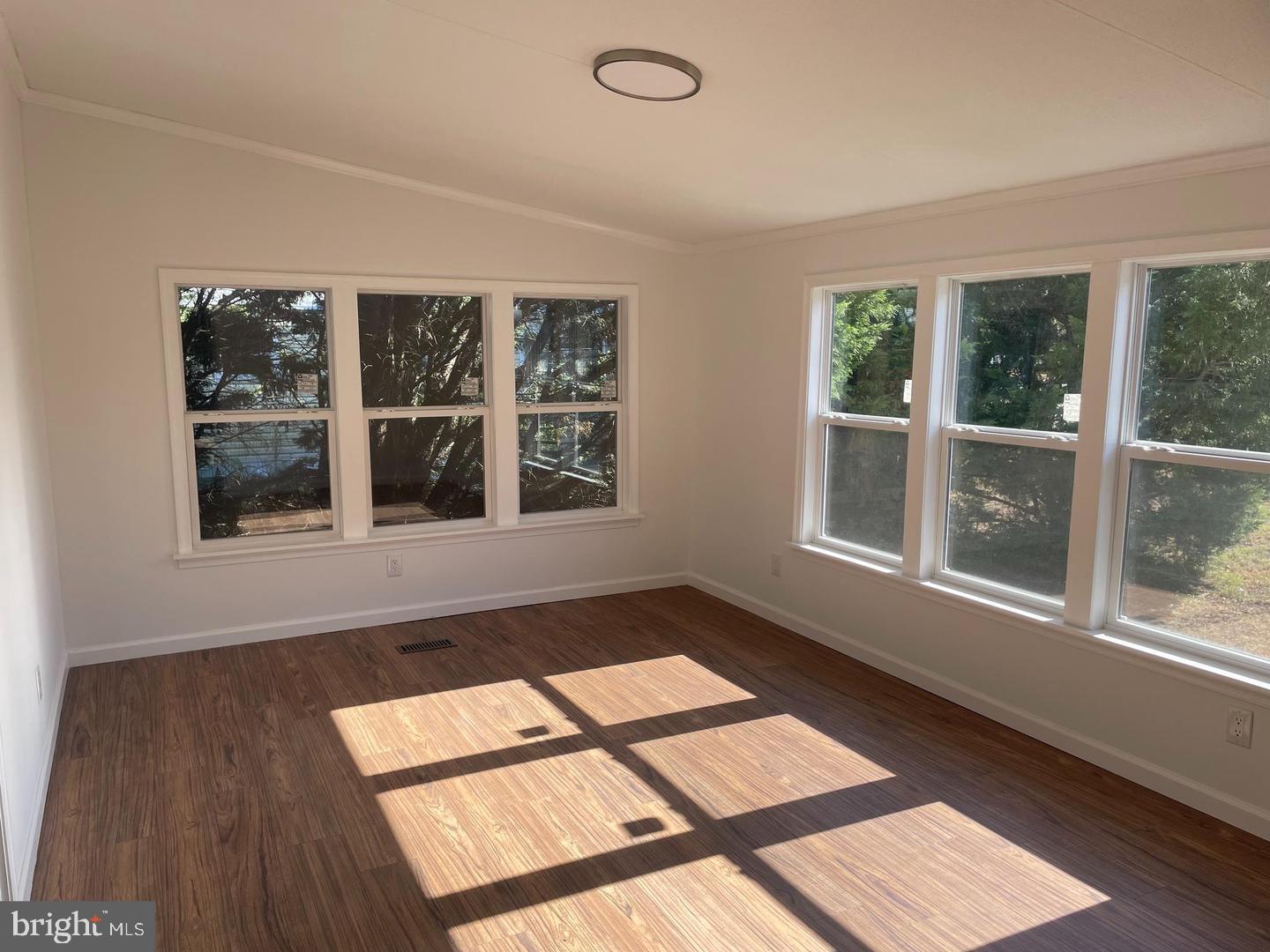 BAY CITY - Residential