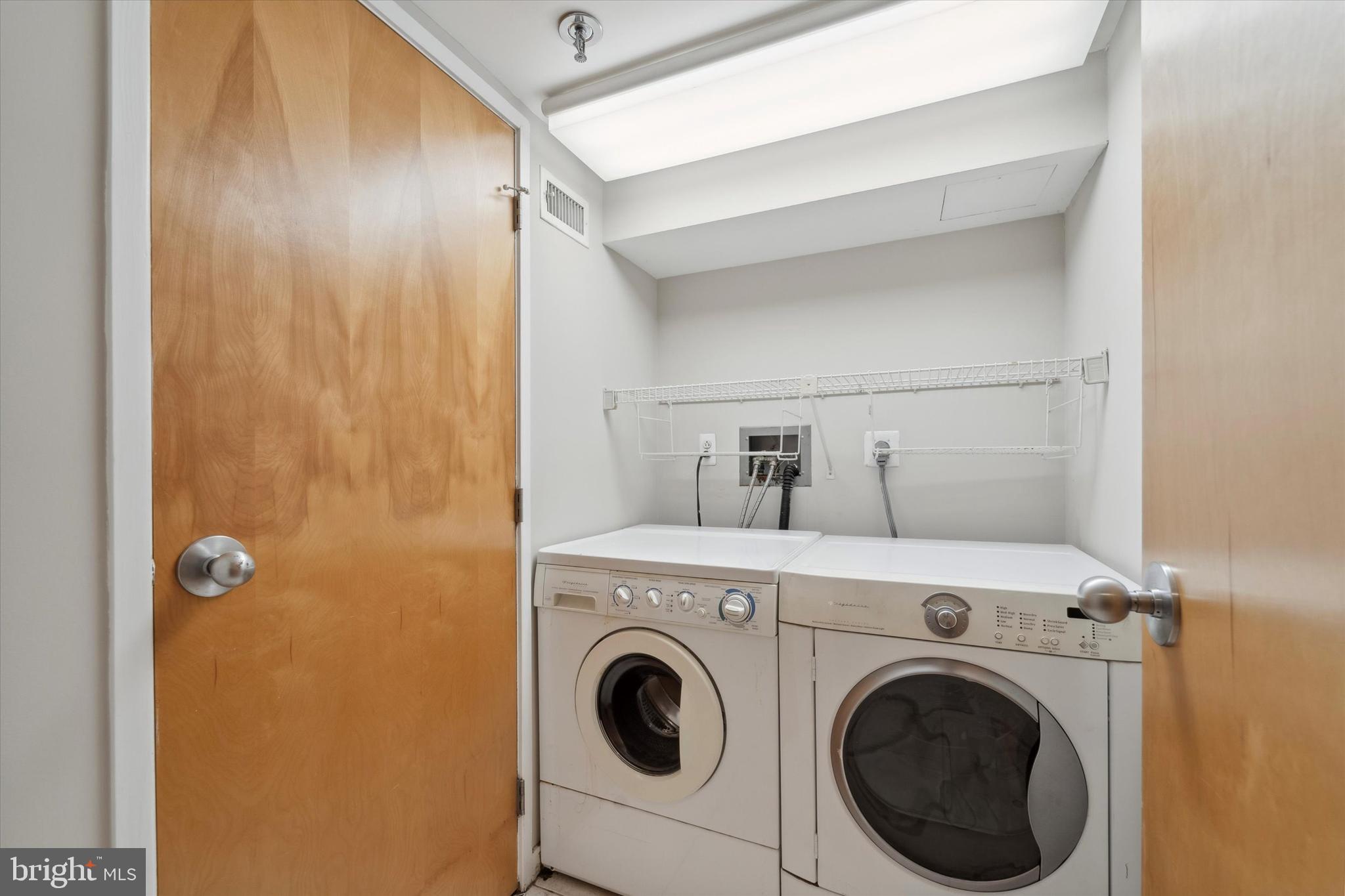 PENN'S LANDING - Residential