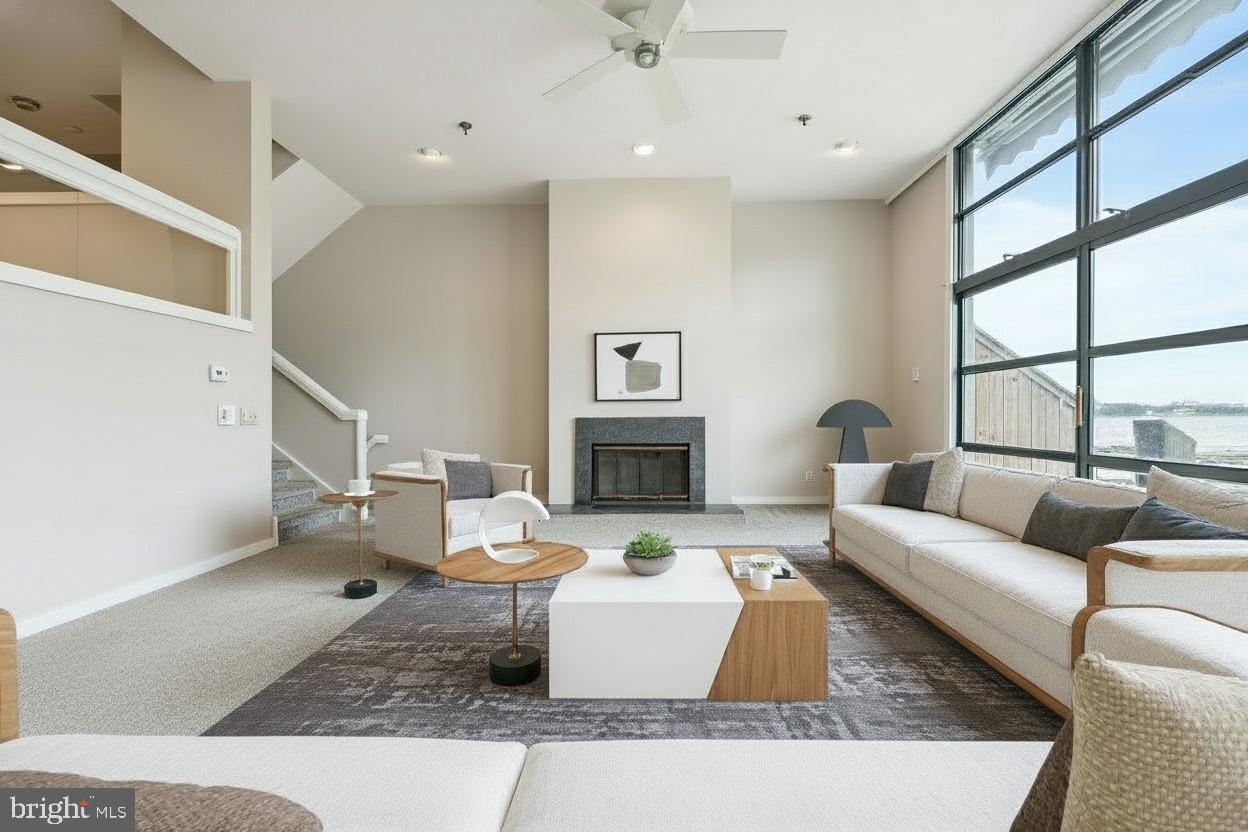 PENN'S LANDING - Residential