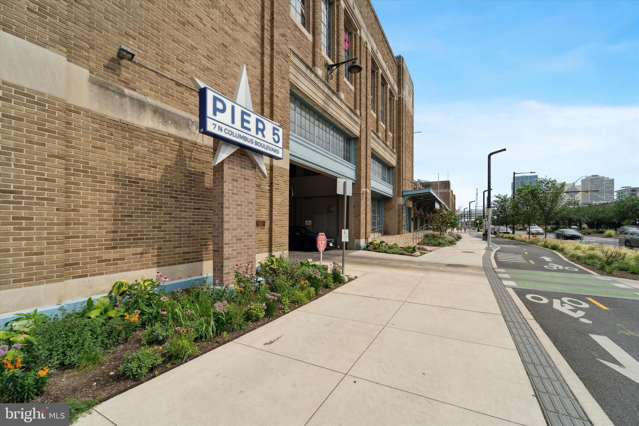 PENN'S LANDING - Residential