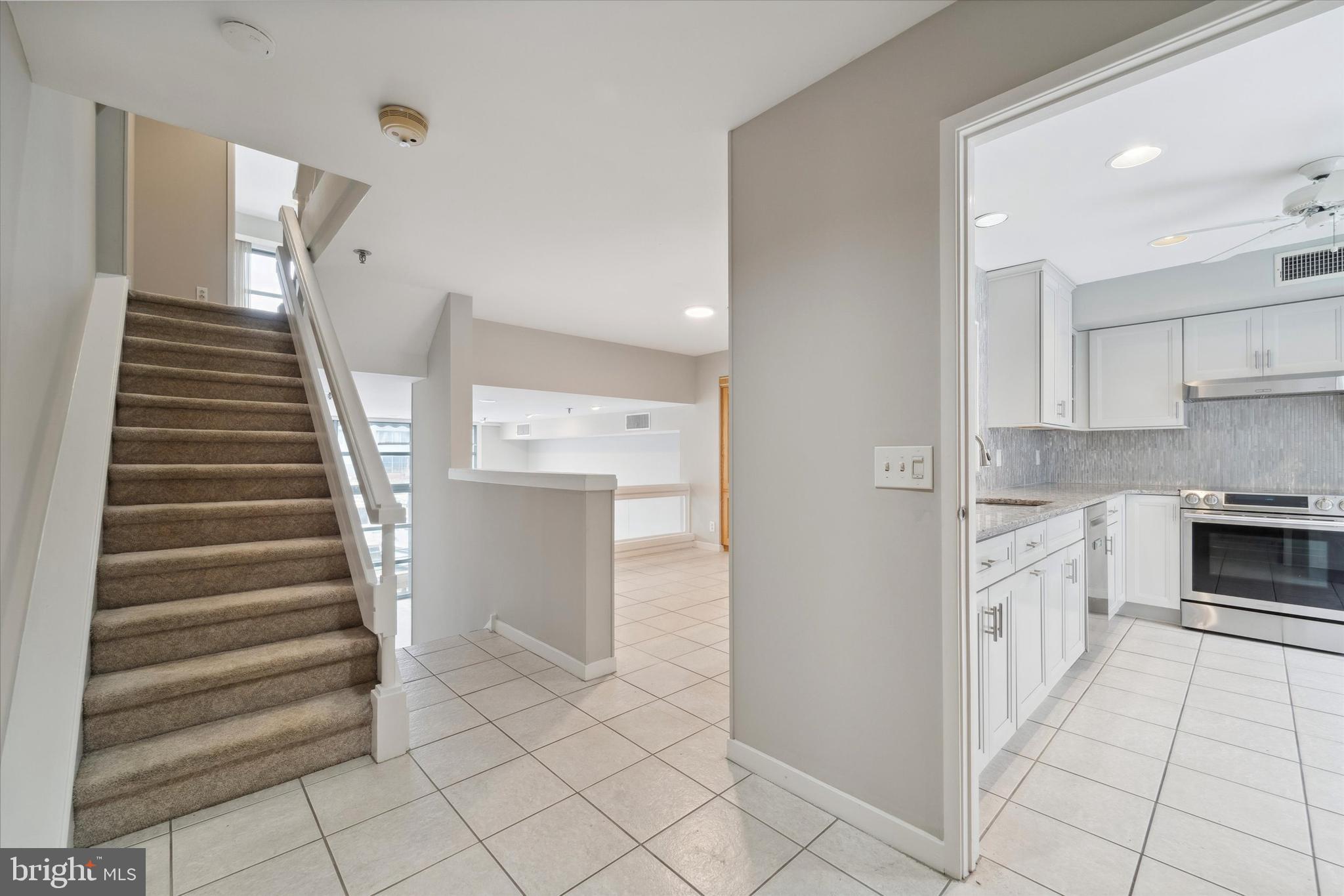 PENN'S LANDING - Residential