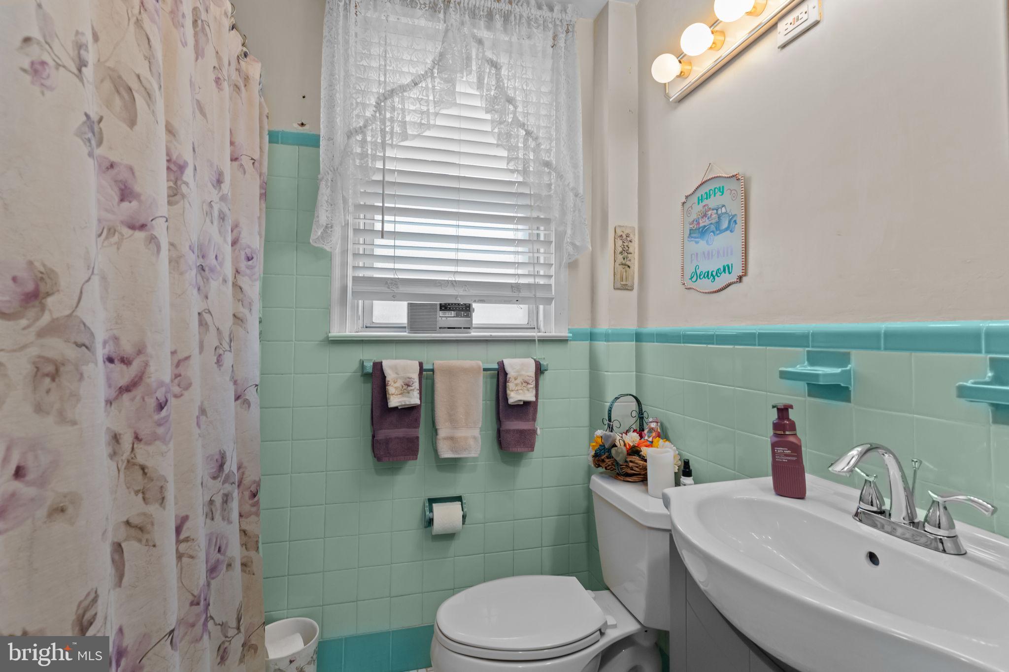 LEXINGTON PARK - Residential