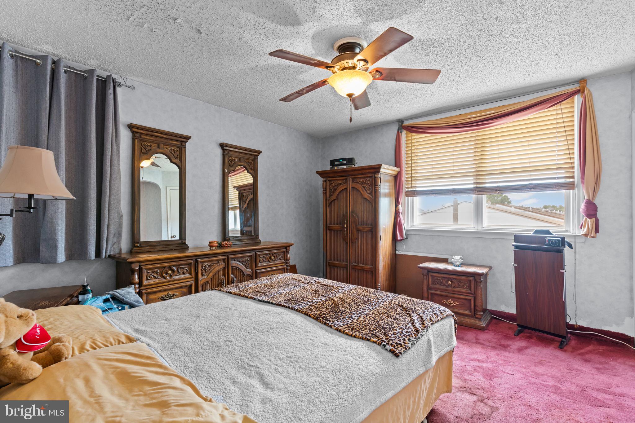 LEXINGTON PARK - Residential