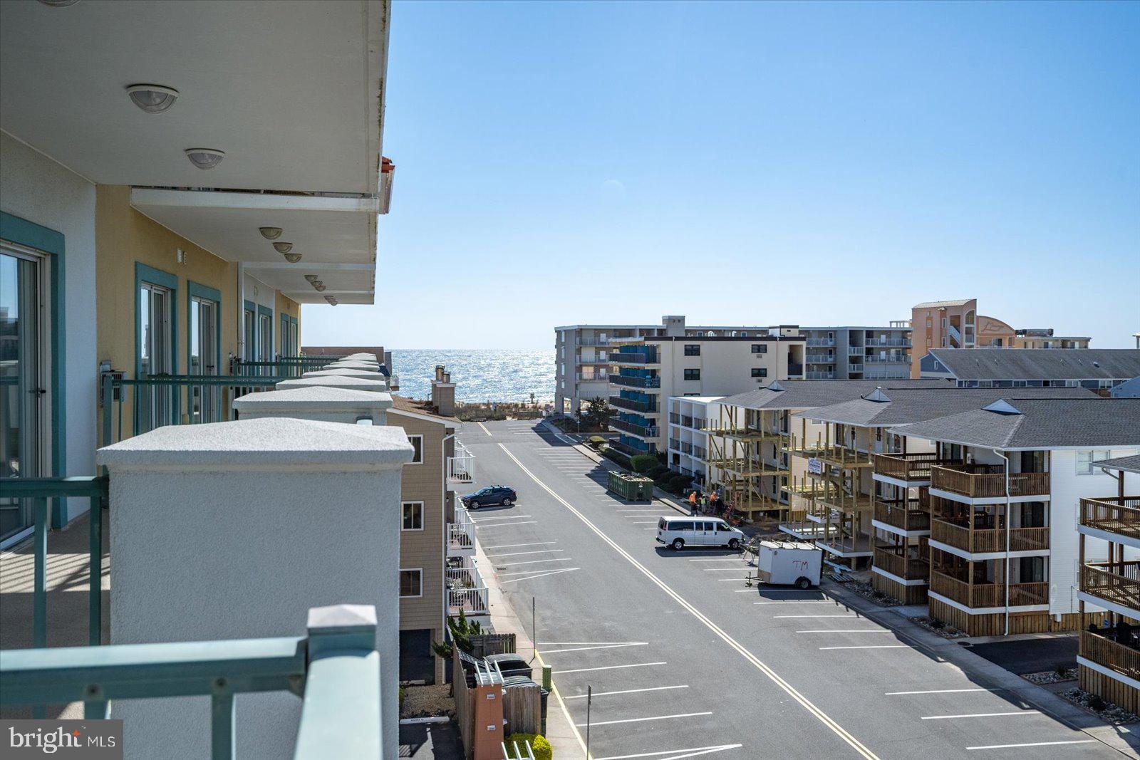 AVALON - Residential