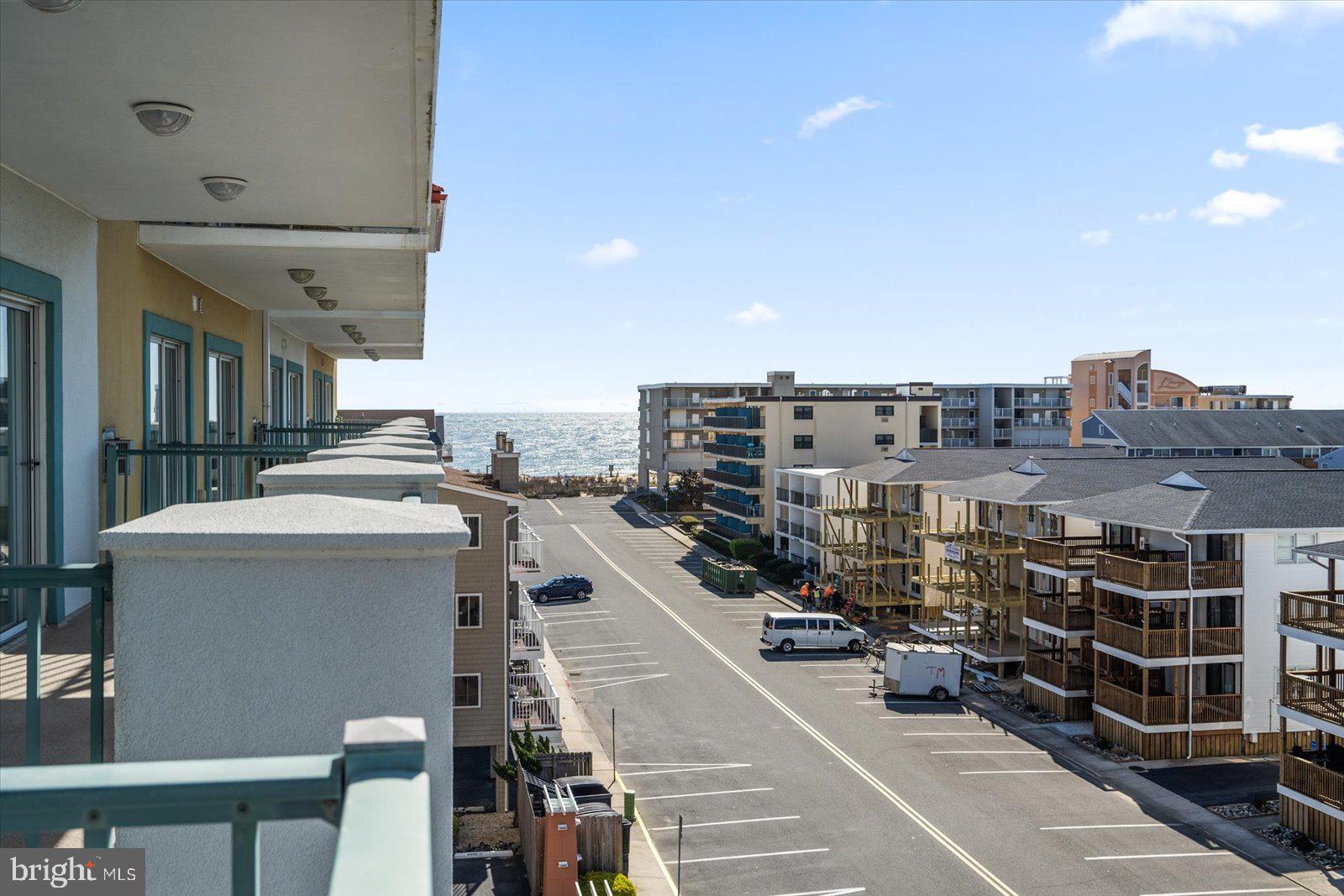 AVALON - Residential