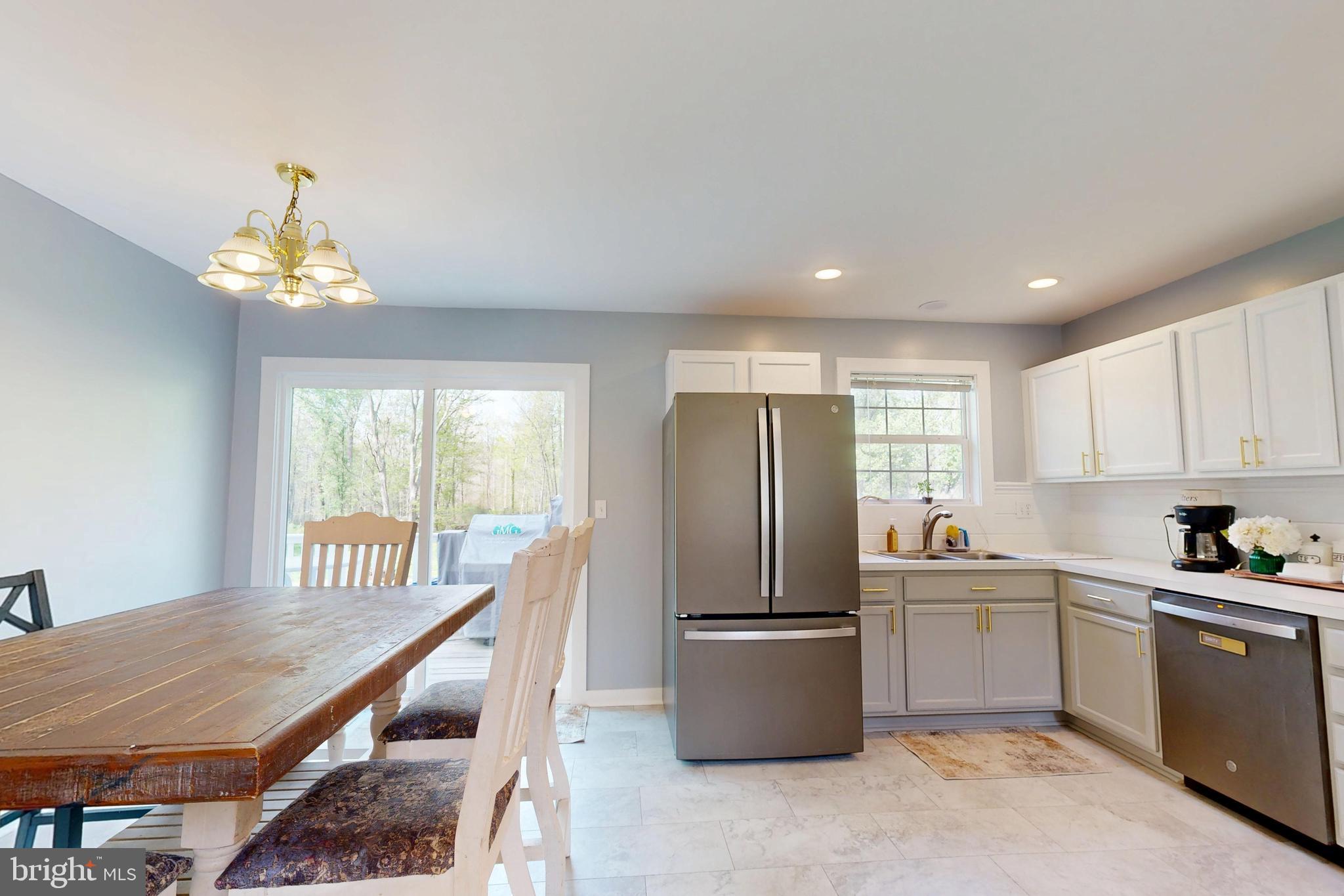 NORTH HILLCREST - Residential