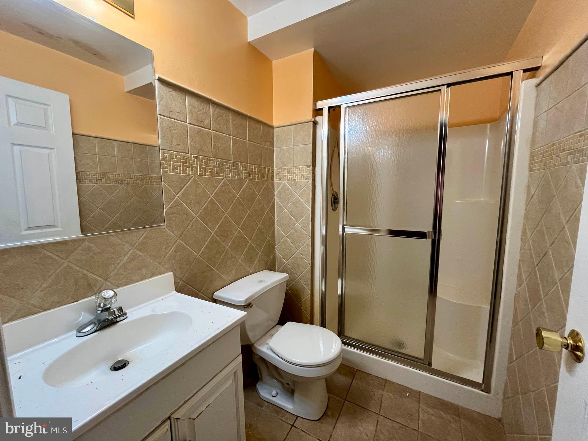 GLENVIEW - Residential