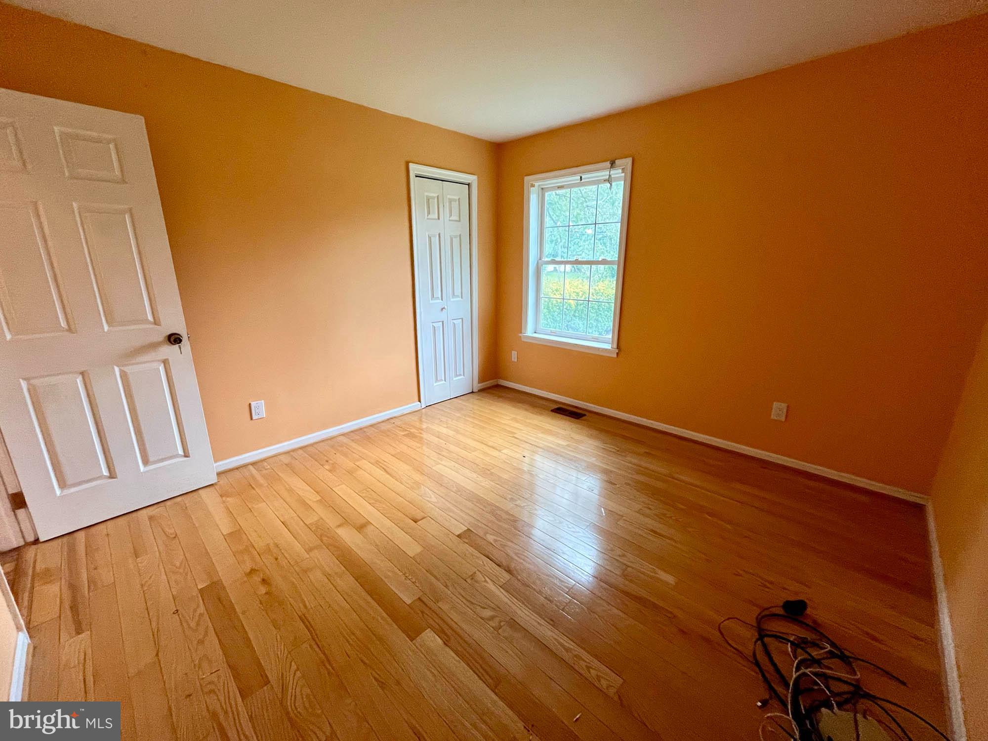 GLENVIEW - Residential