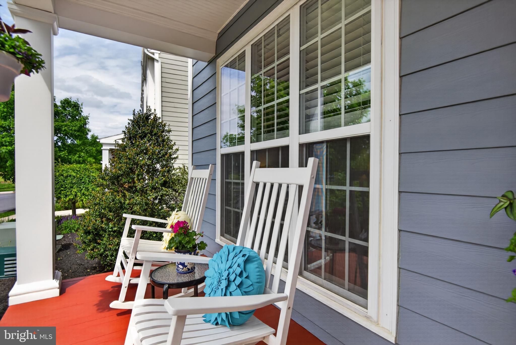174 WALDEN WAY