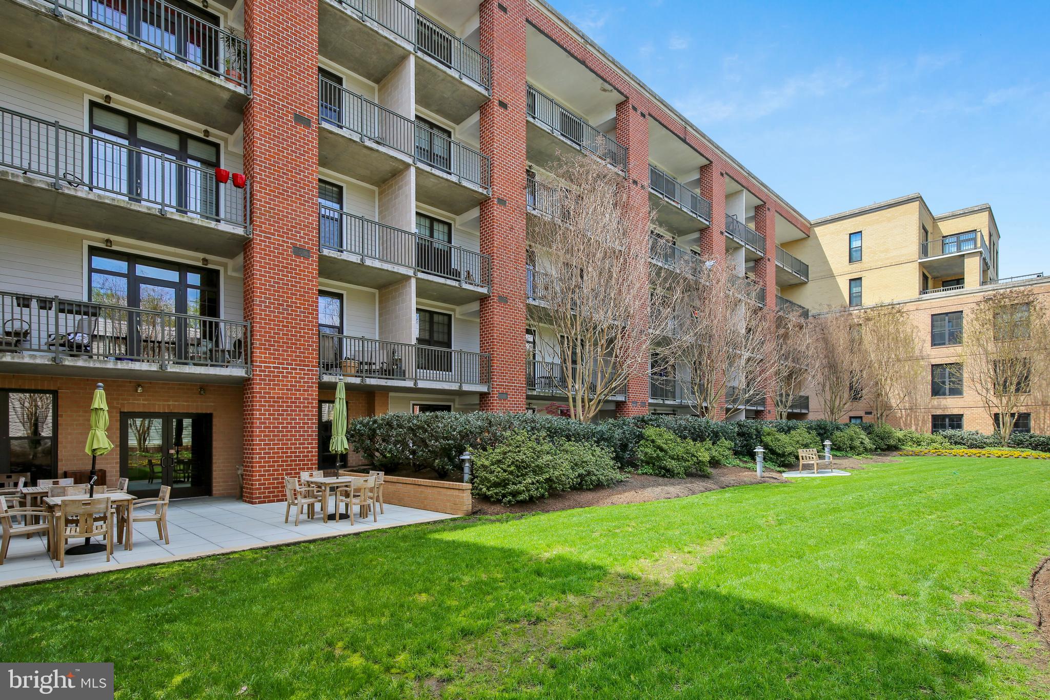 THE SPECTRUM - Residential Lease