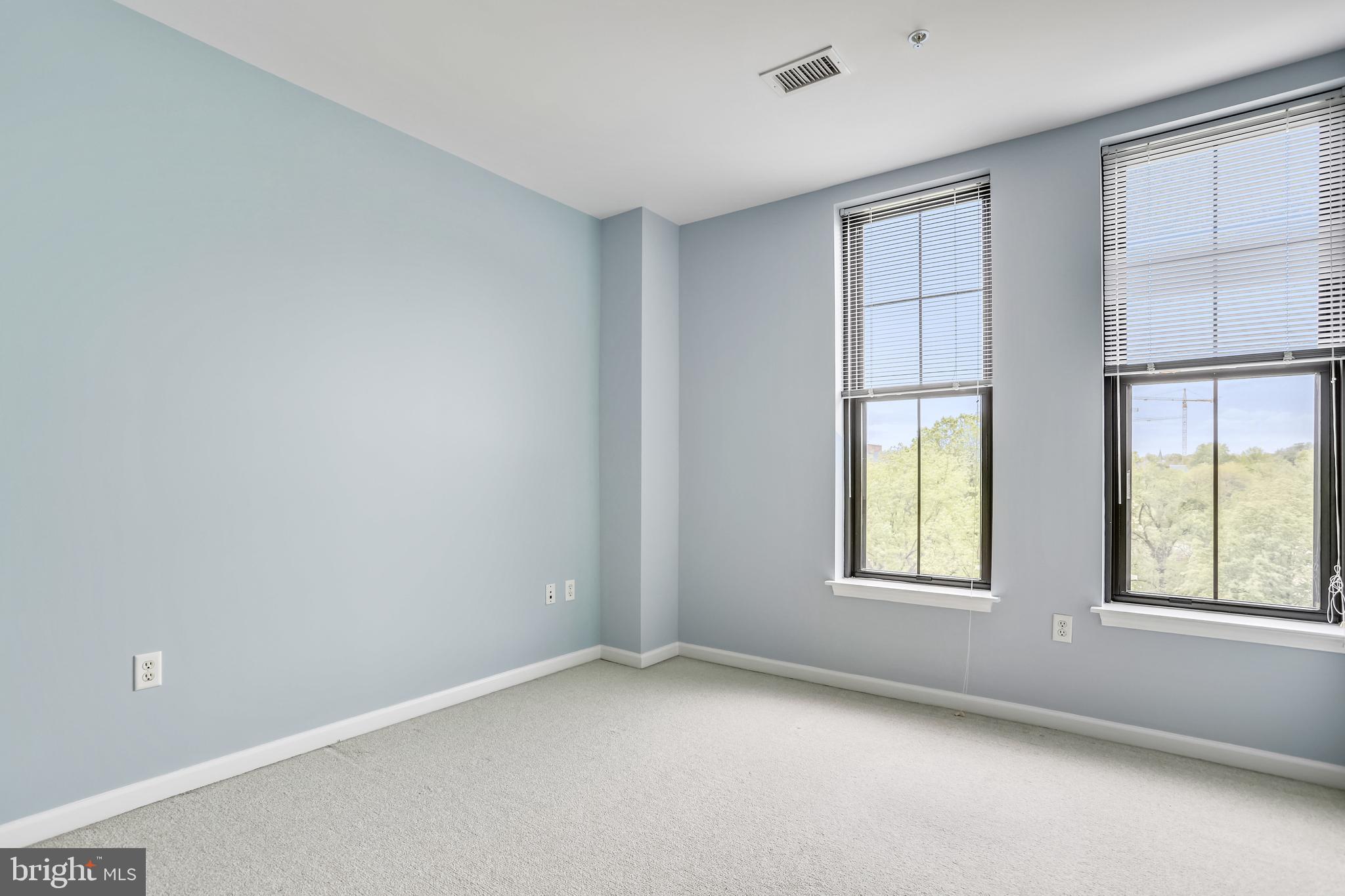 THE SPECTRUM - Residential Lease