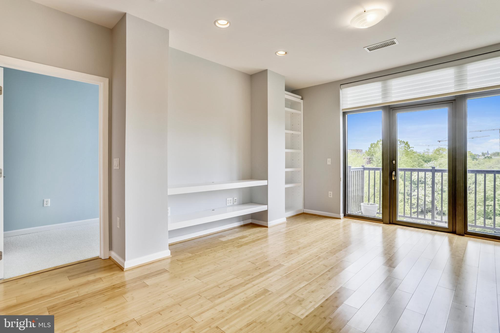 THE SPECTRUM - Residential Lease