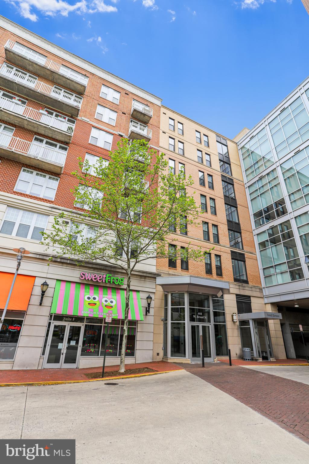 THE SPECTRUM - Residential Lease