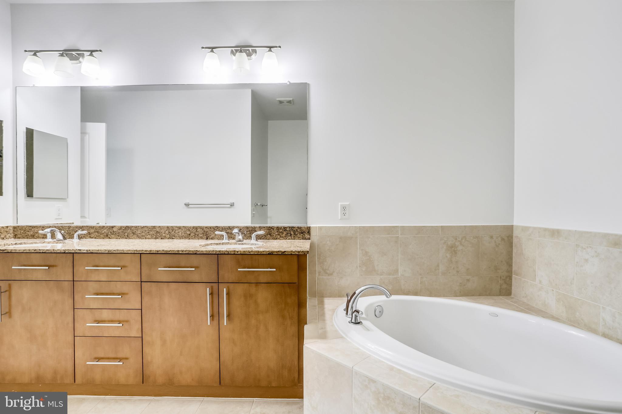 THE SPECTRUM - Residential Lease