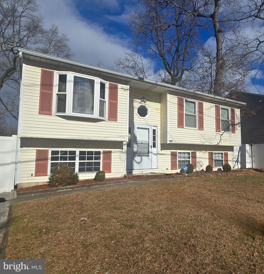 Water-privileged community of Green Haven!
This recently updated 3–4 bedroom, 2 full bath split foyer offers an open-concept layout, a large deck off the kitchen, and a new roof. Enjoy outdoor privacy with a 6-foot white vinyl fence and double gates. 
More details and pics coming soon
A few blocks away the county has recently renovated Green Haven Wharf - a popular spot on Stoney Creek for fishing, kayaking, paddleboarding, featuring a renovated pier with ADA accessible fishing stations, new benches, boat launch, and so much more!