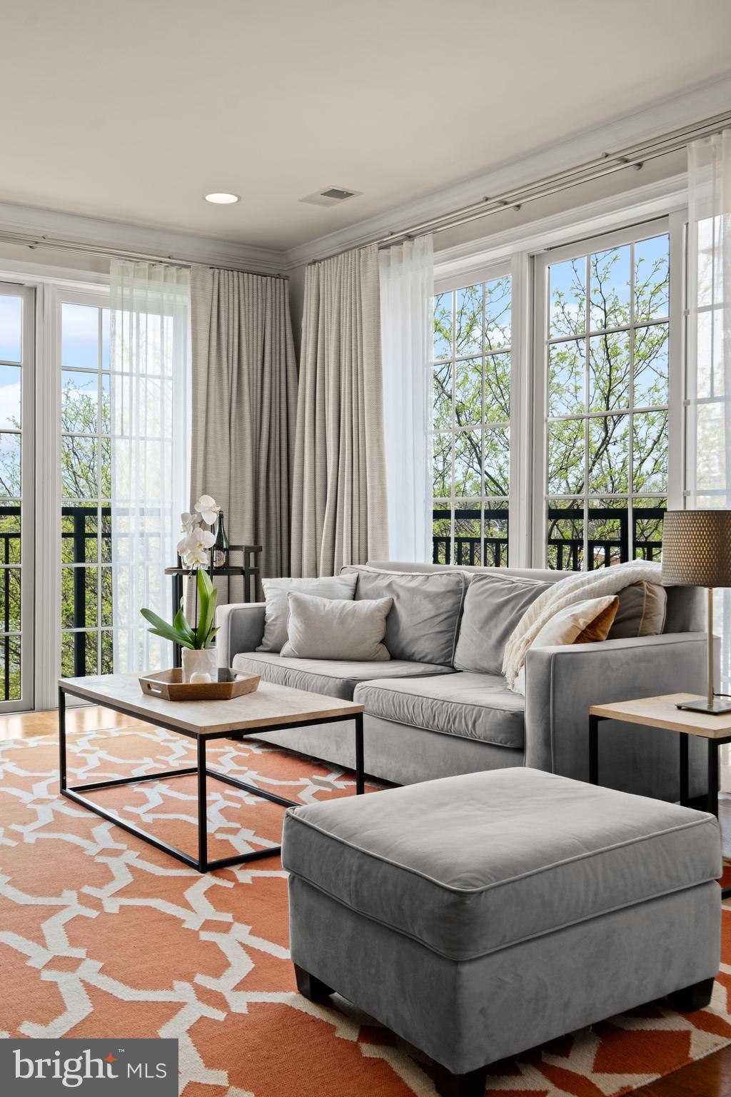 600 COMMODORE COURT 2628