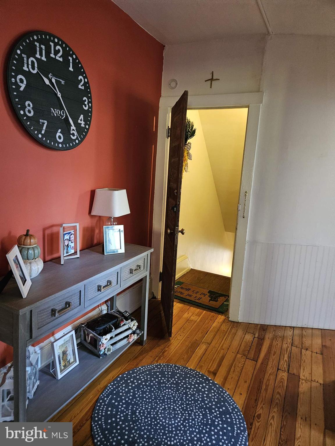 GLENSIDE - Residential Lease