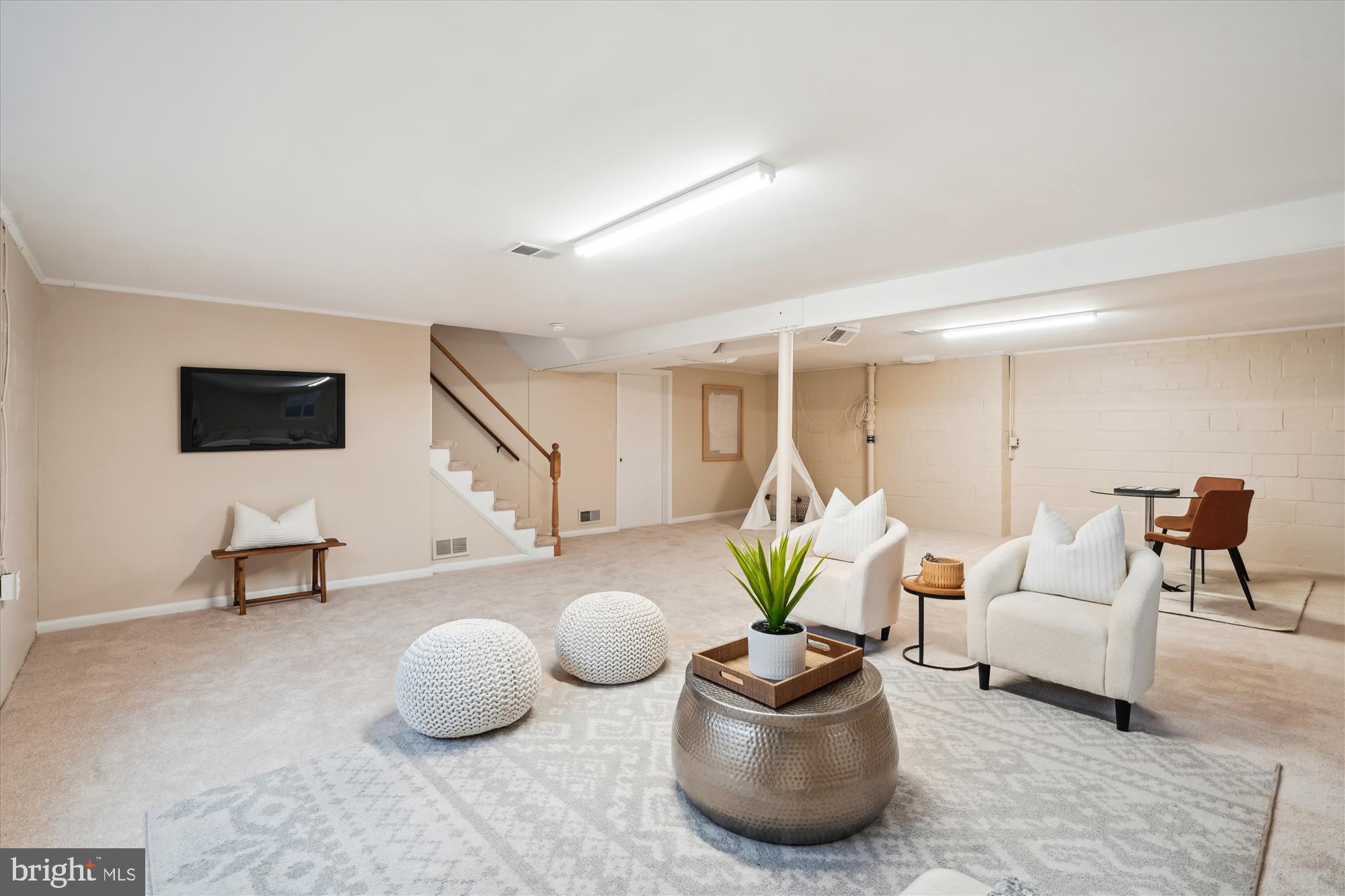 DOMINION HILLS - Residential