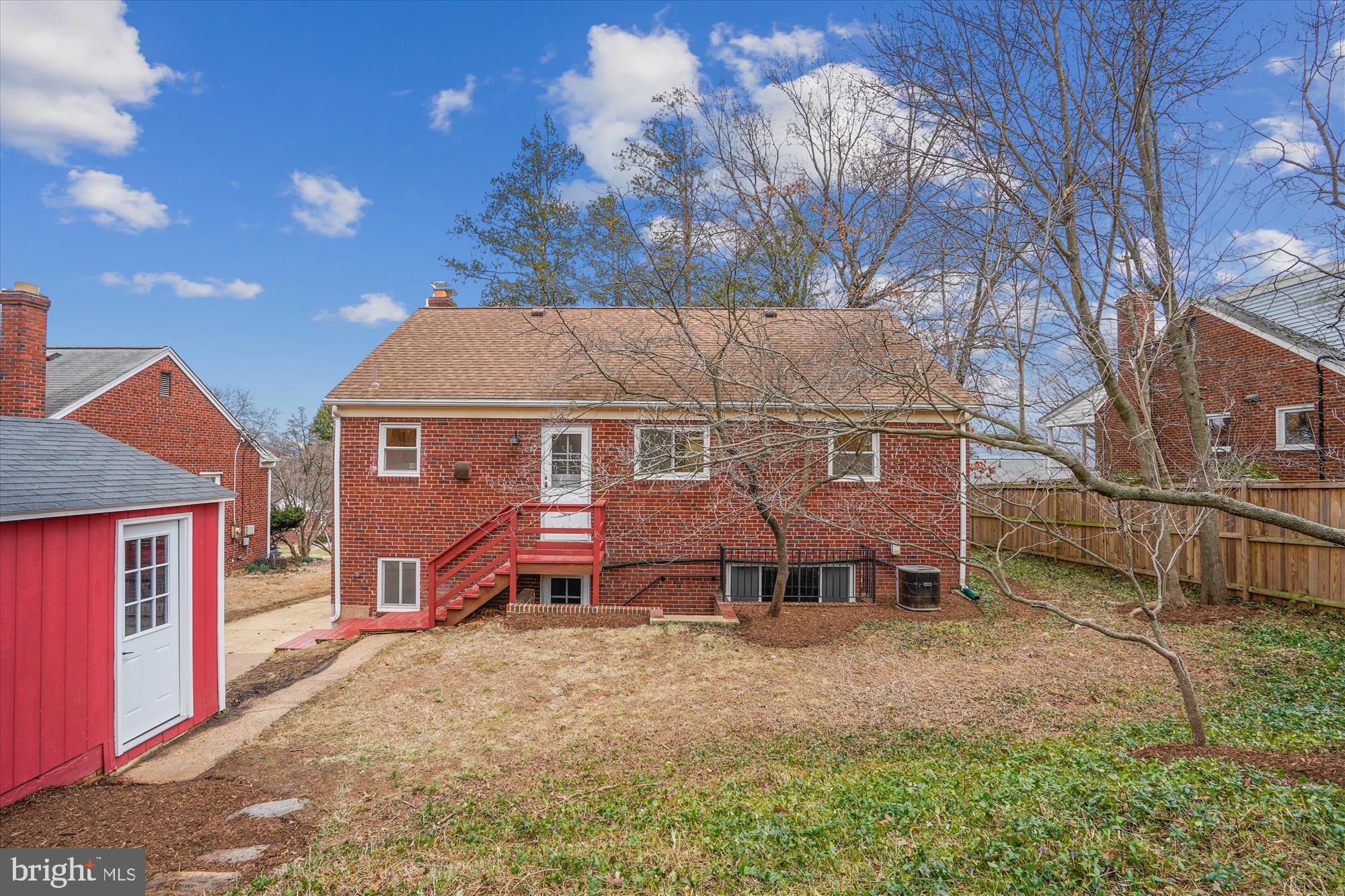 DOMINION HILLS - Residential