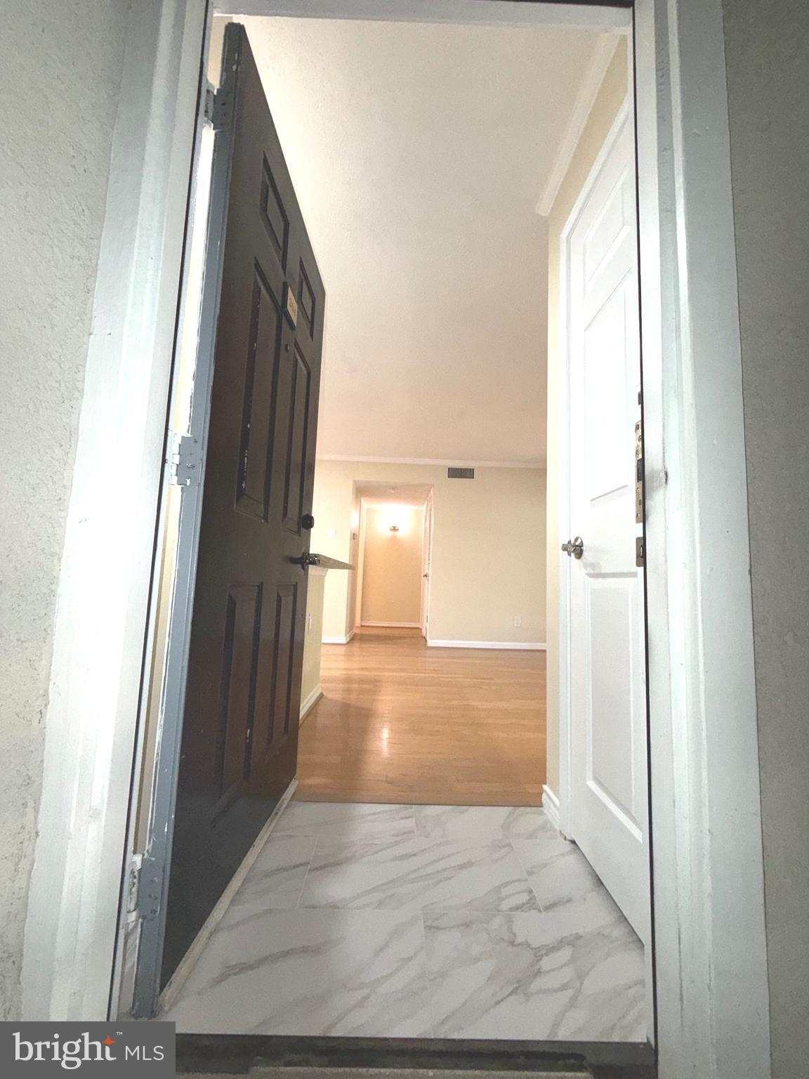 1534 LINCOLN WAY 204